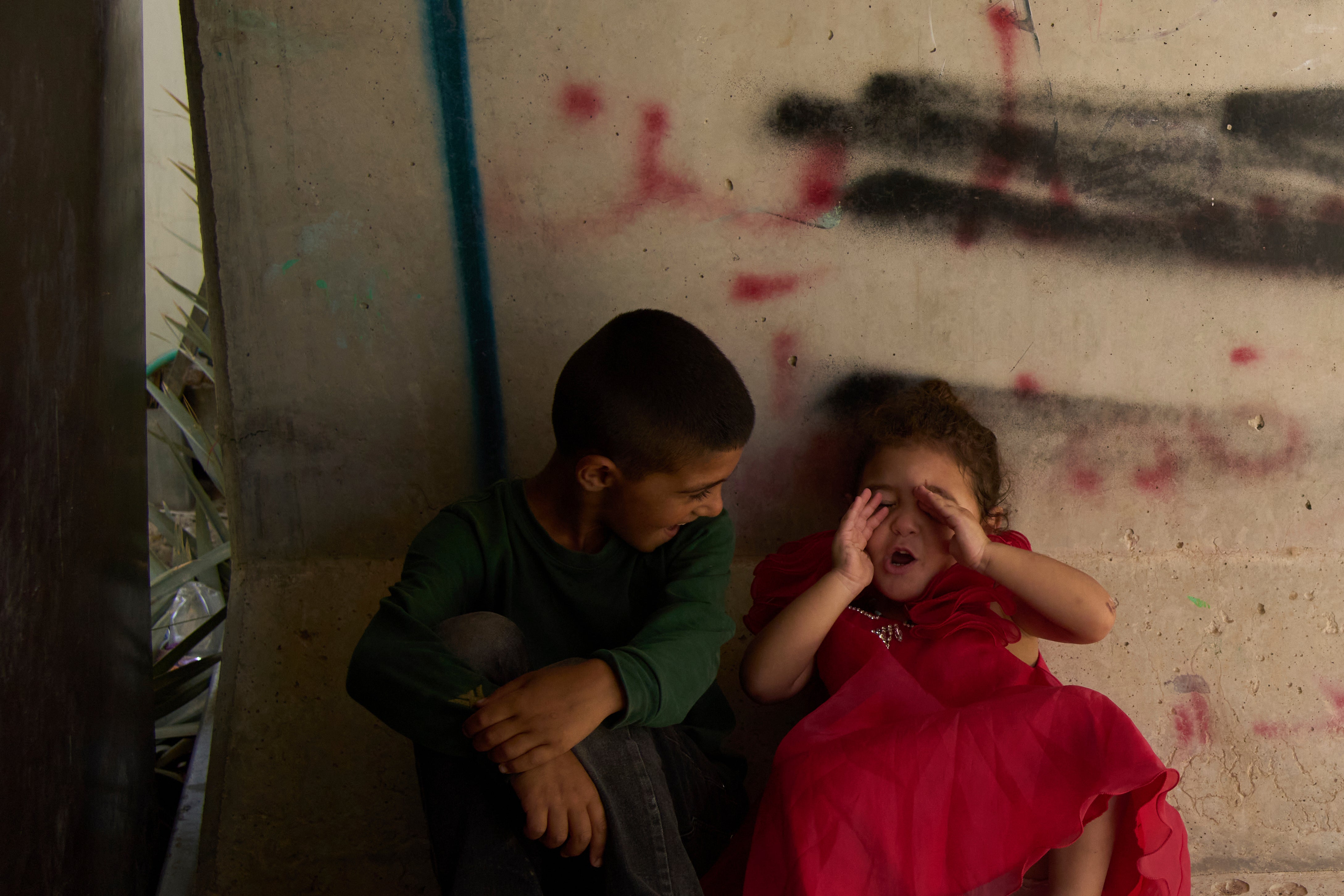 Mideast Wars Homemade Bomb Shelters