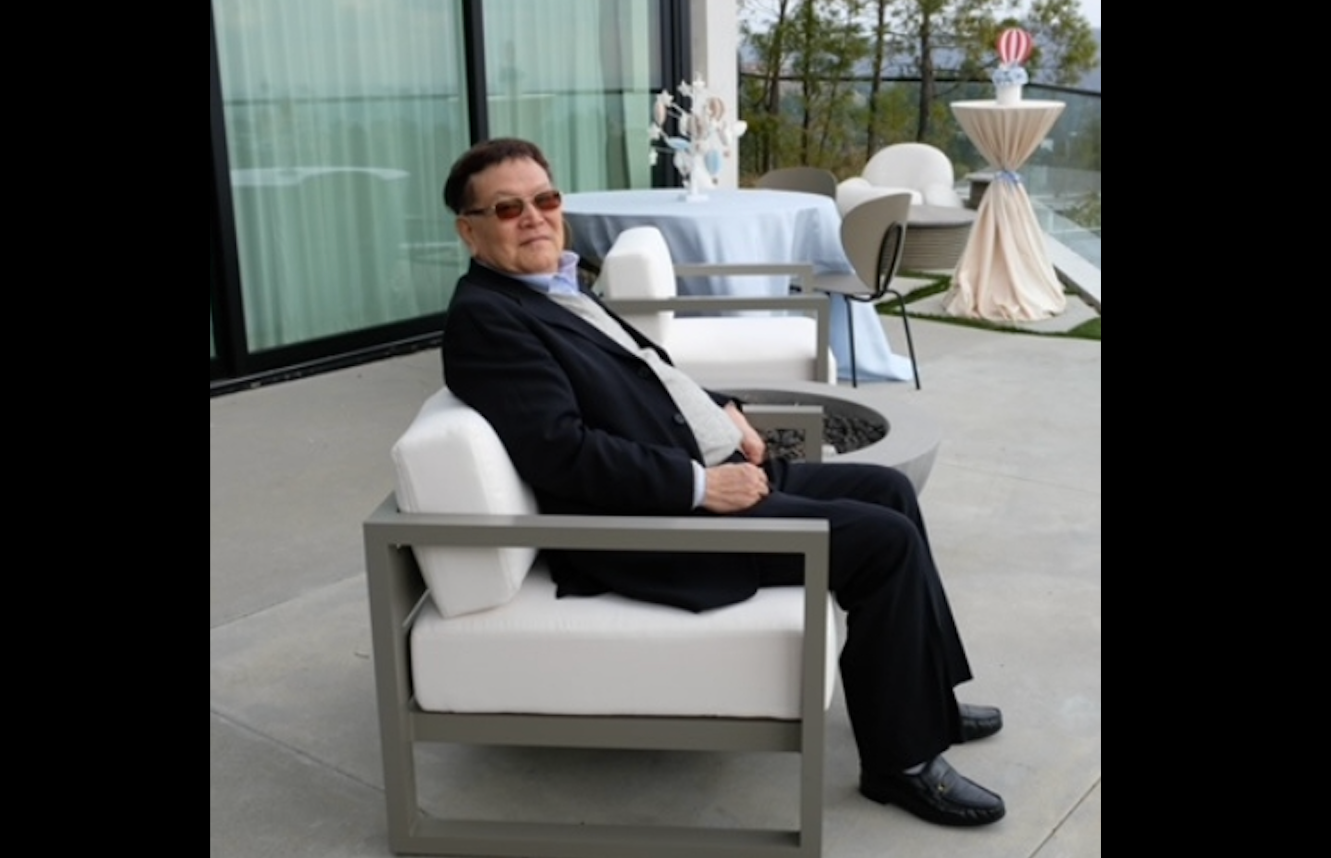 Naiping Hou, a 74-year-old grandpa from southern California has been missing since May 4. His family was first alerted to his disappearance by strange text messages on the family group chat.