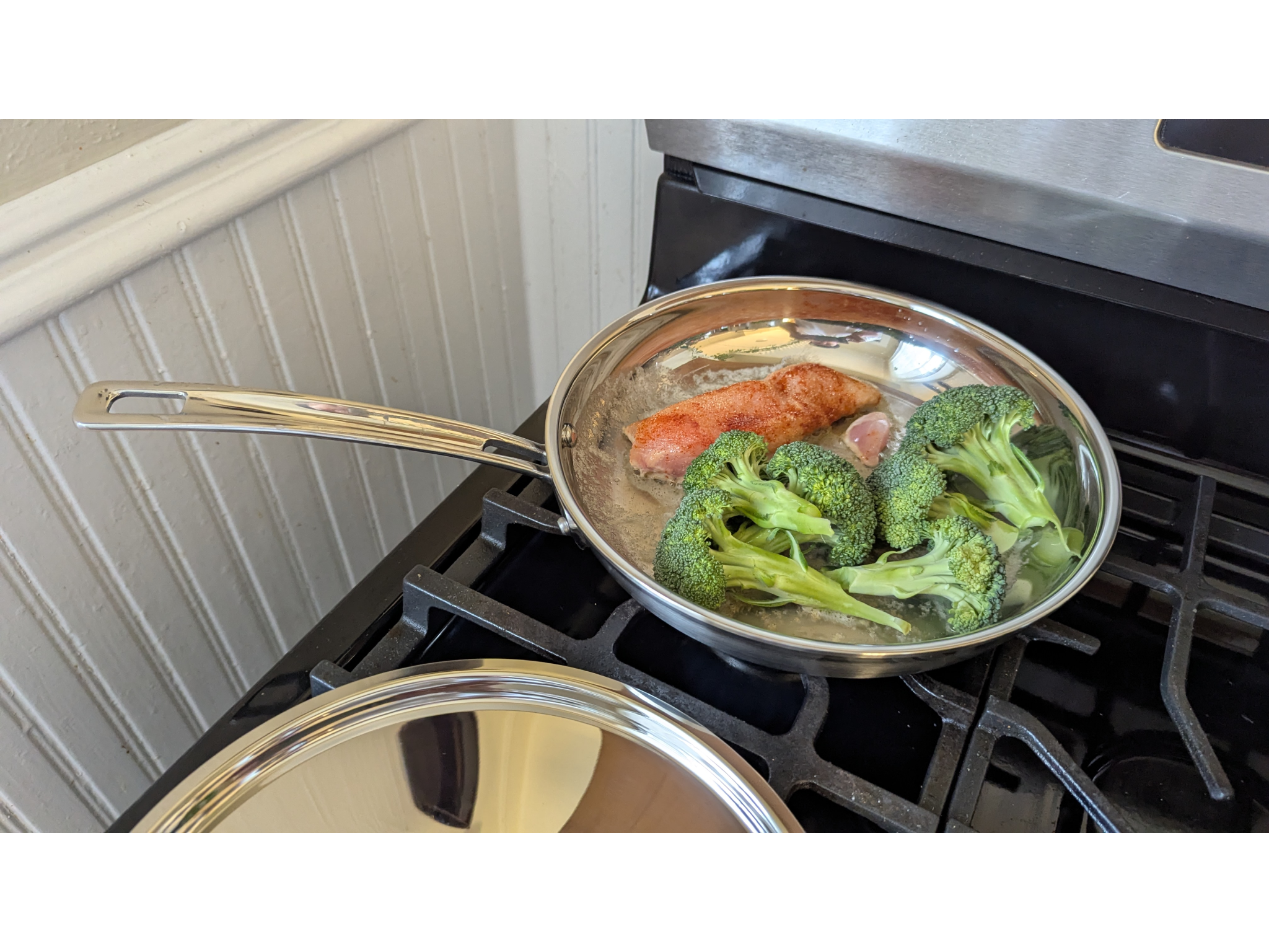 I tried a wide range of foods in the pans I tested