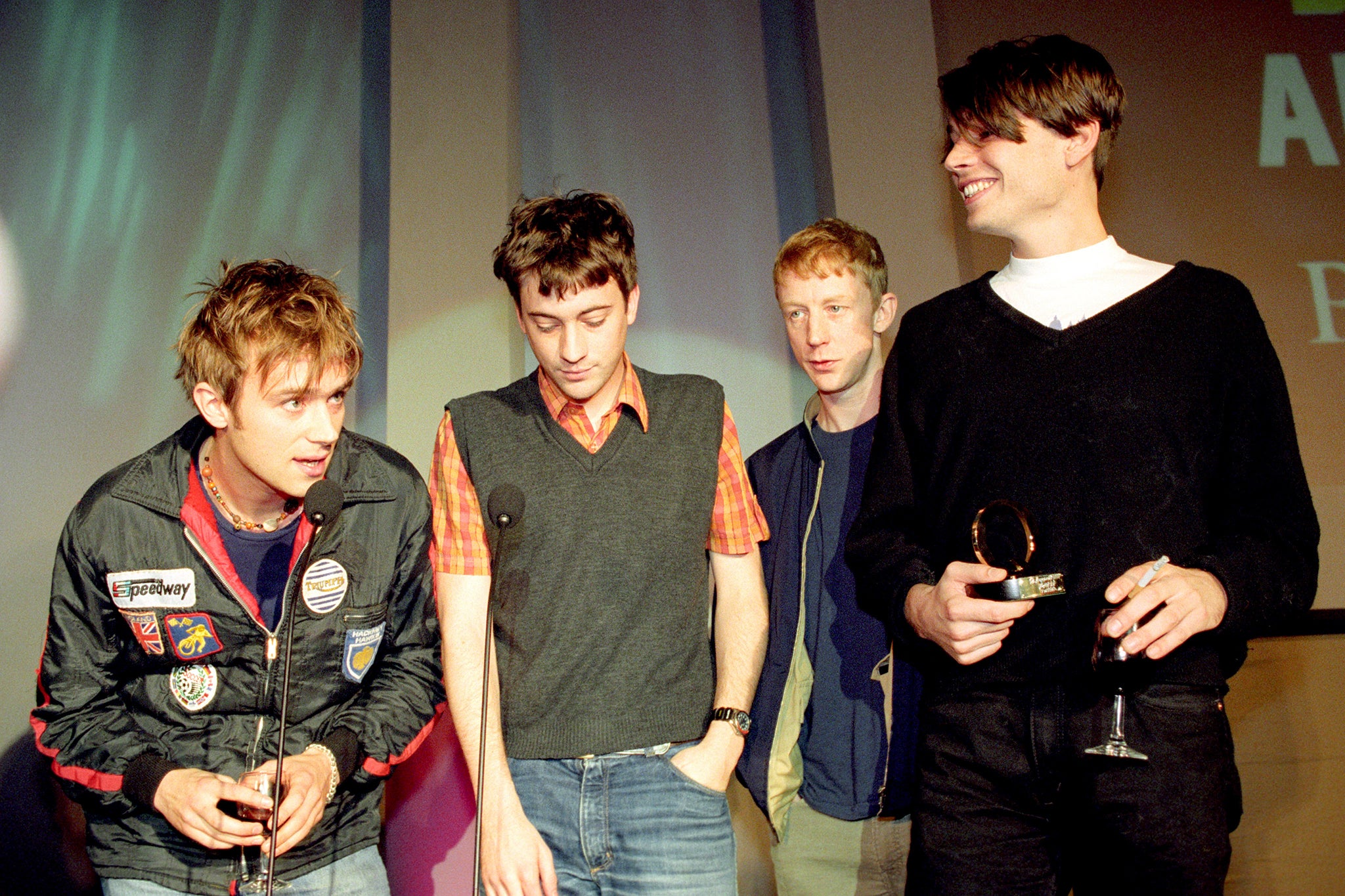 Blur accepting the Q award for Best Album of the Year in 1994 for ‘Parklife’