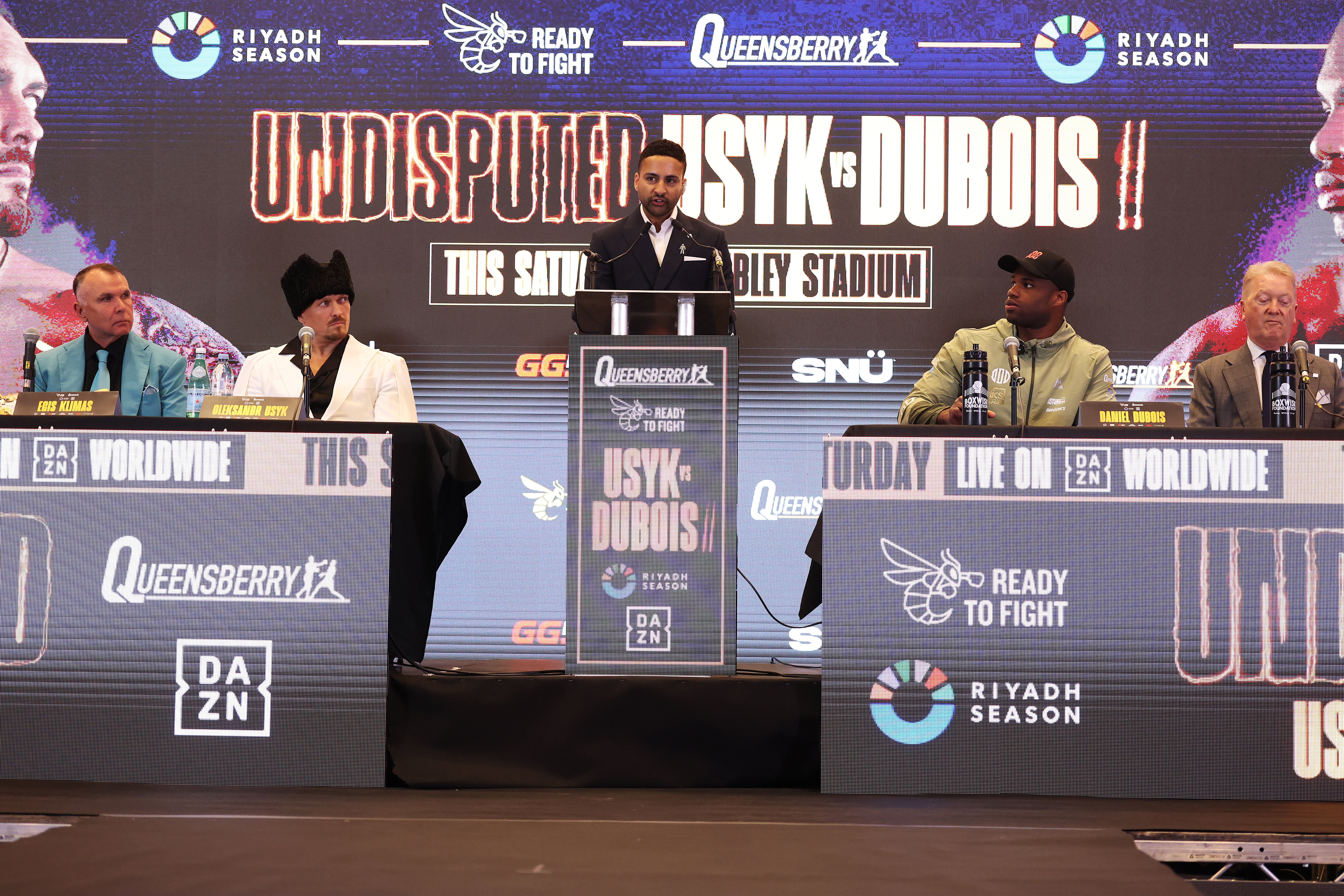 Oleksandr Usyk (left) and Daniel Dubois sat at their pre-fight press conference