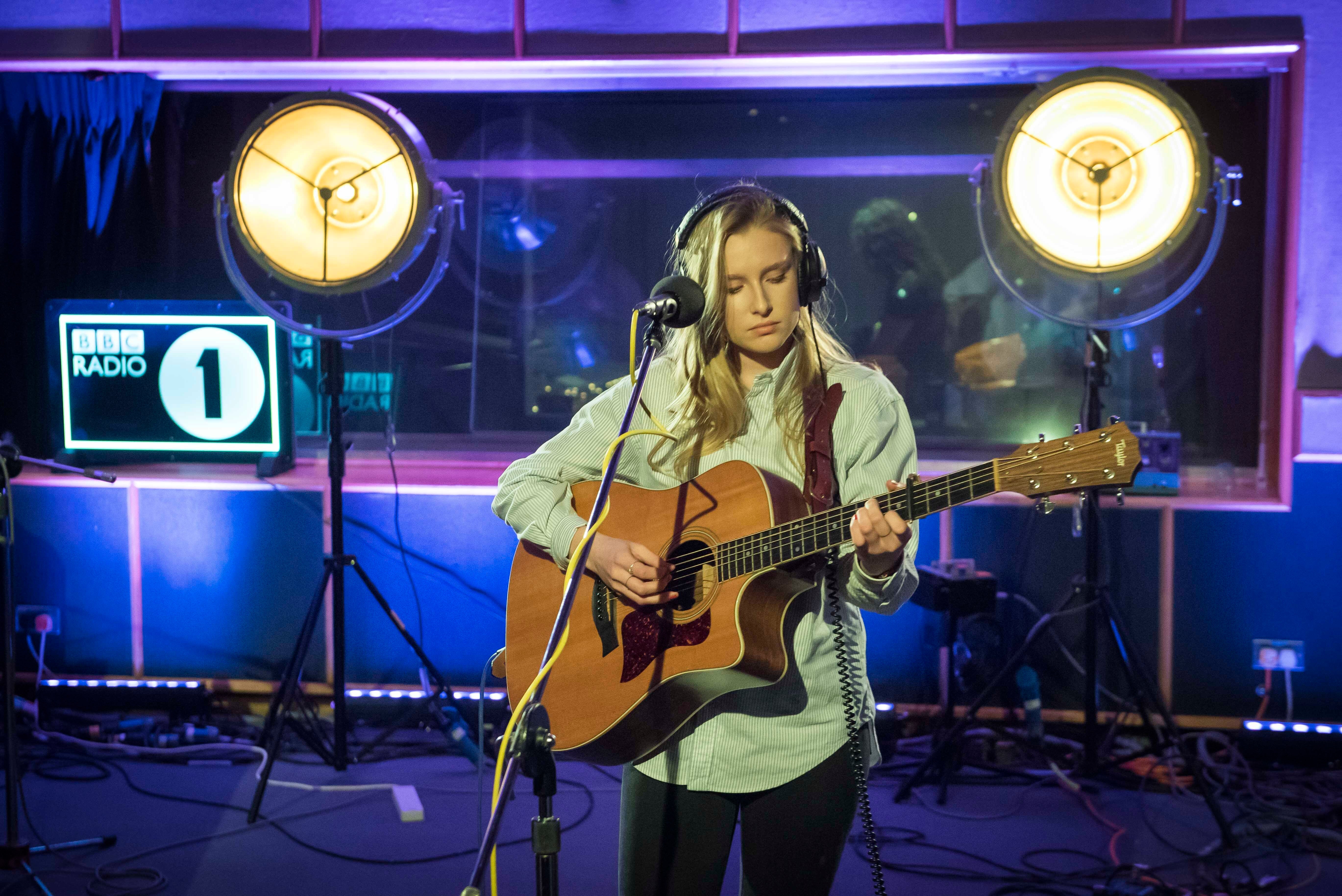 Marten performs at Radio 1’s Maida Vale Studios back in 2016