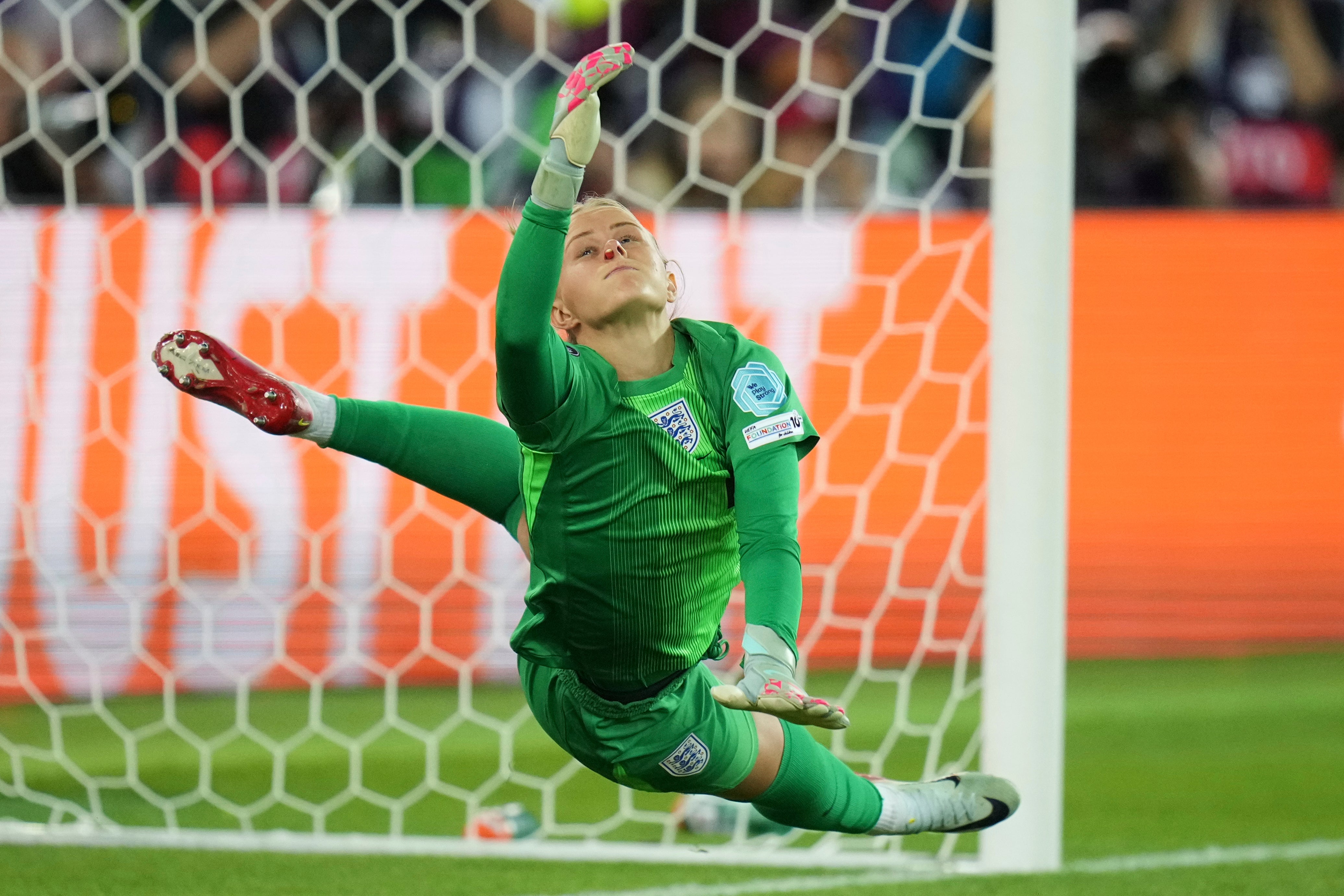 Goalkeeper Hannah Hampton helped England through to the semi-finals