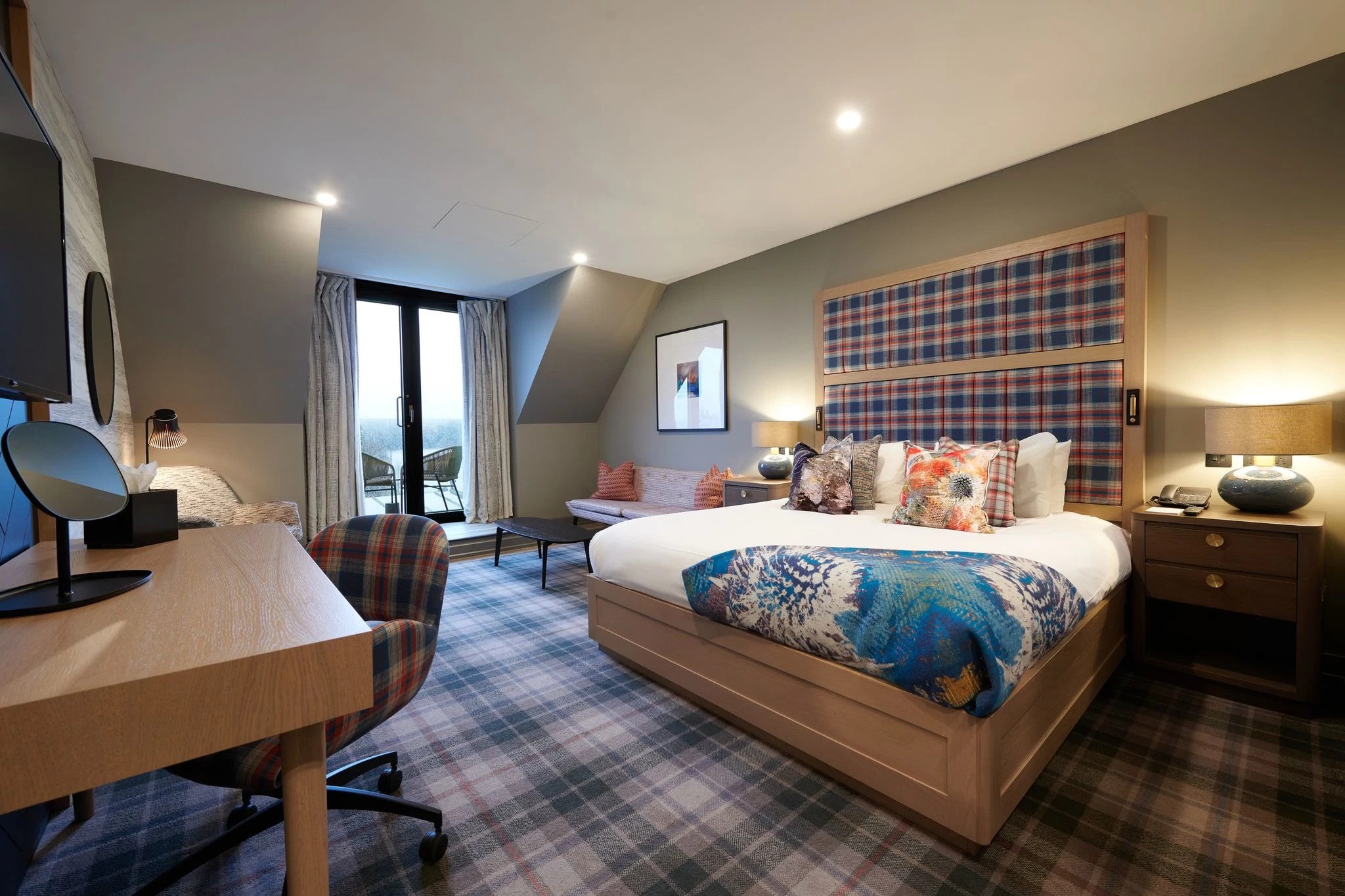 Home to everything from an in-house cinema, to a championship golf course, you won’t be short of things to do at Cameron House