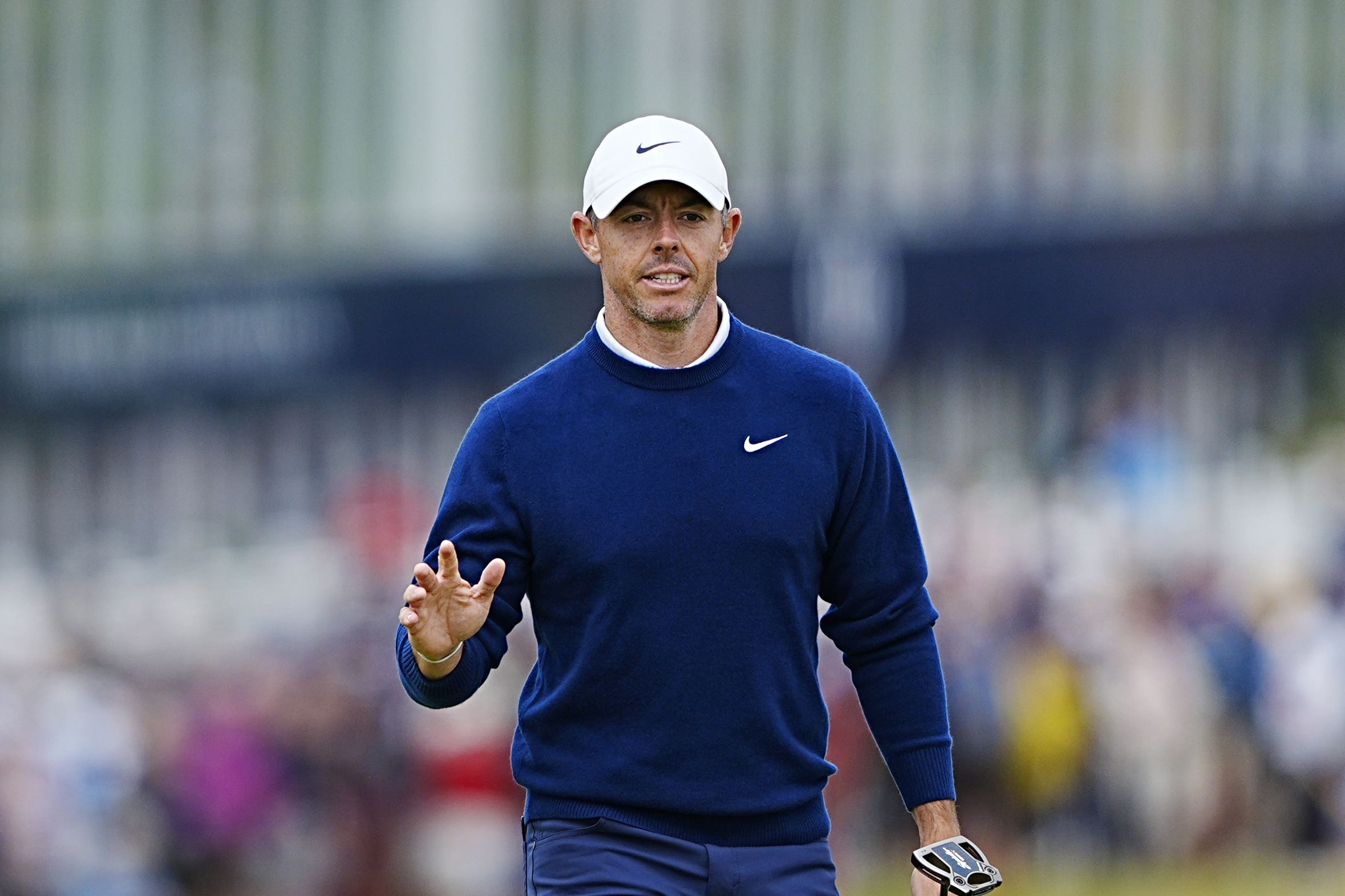 The Open 2025 live: Rory McIlroy on the charge as Scottie Scheffler and Matt Fitzpatrick tee off