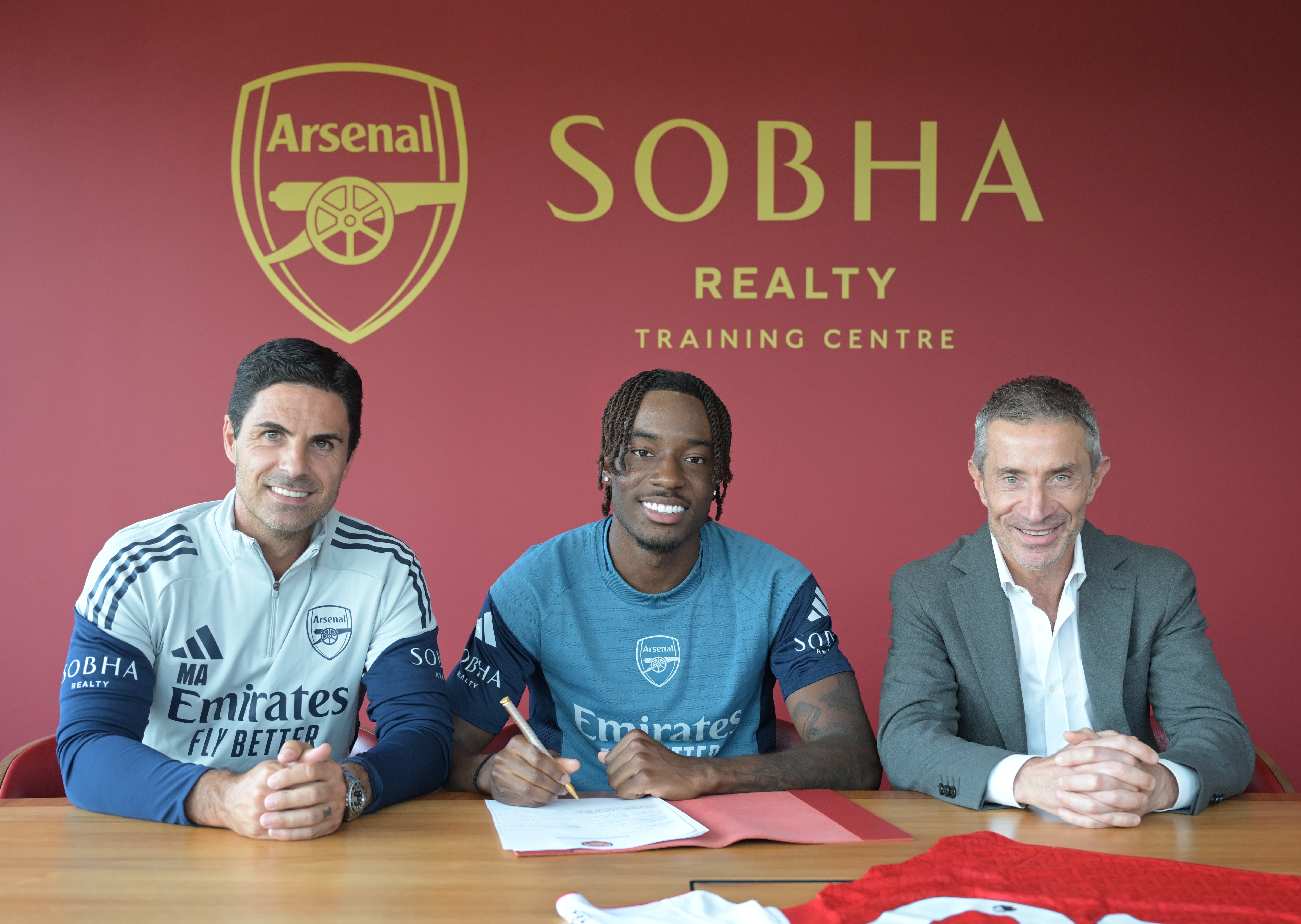 Madueke completed his move to Arsenal in the summer despite fan opposition