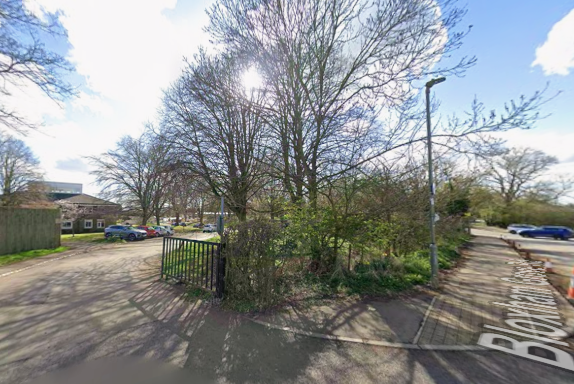 Karl Smith was found to have engaged in unprofessional behaviour at The Warriner School in Oxfordshire