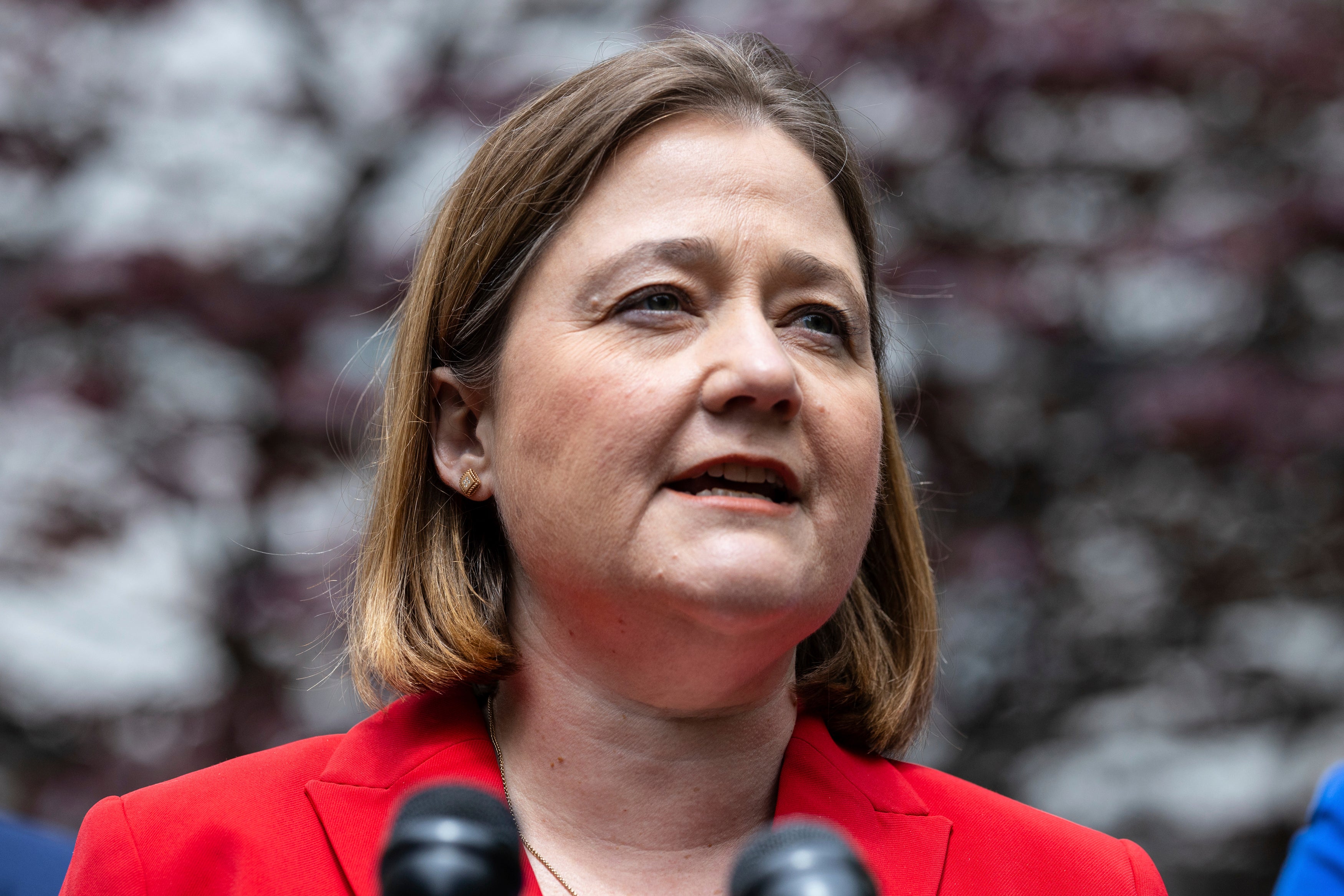 Iowa attorney general to end lawsuit against a sheriff over his immigration post