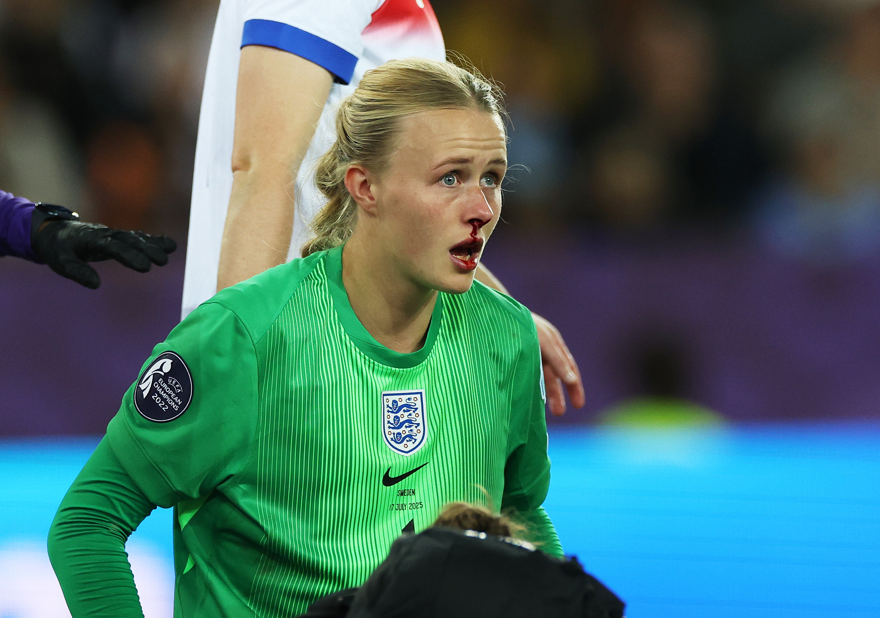 Who is Hannah Hampton? England goalkeeping hero filling Mary Earps’ gloves at Euro 2025