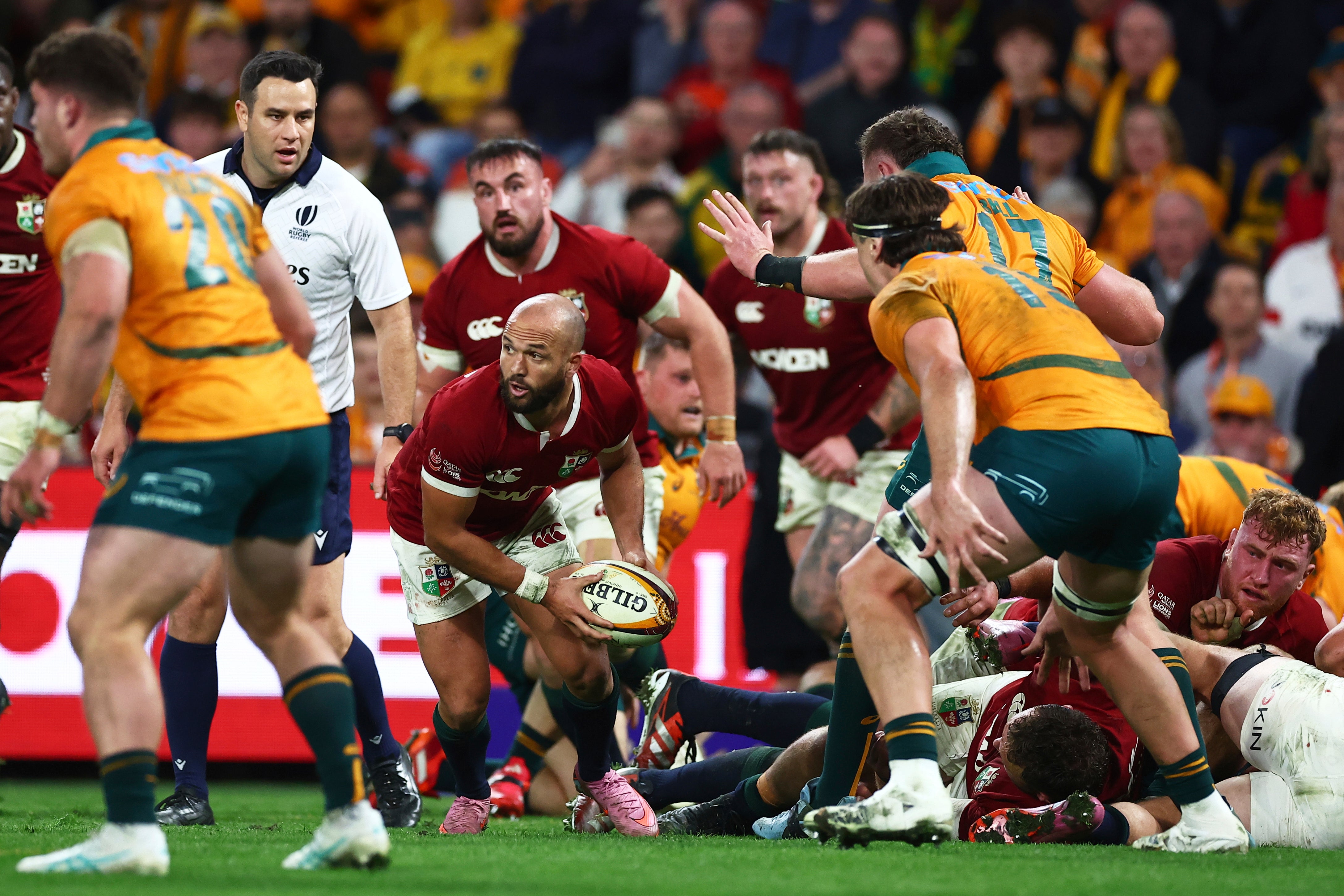 Gibson-Park controlled proceedings superbly in Brisbane