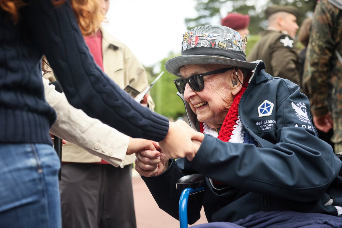 Jake Larson death: World War II veteran and TikTok star dies aged 102