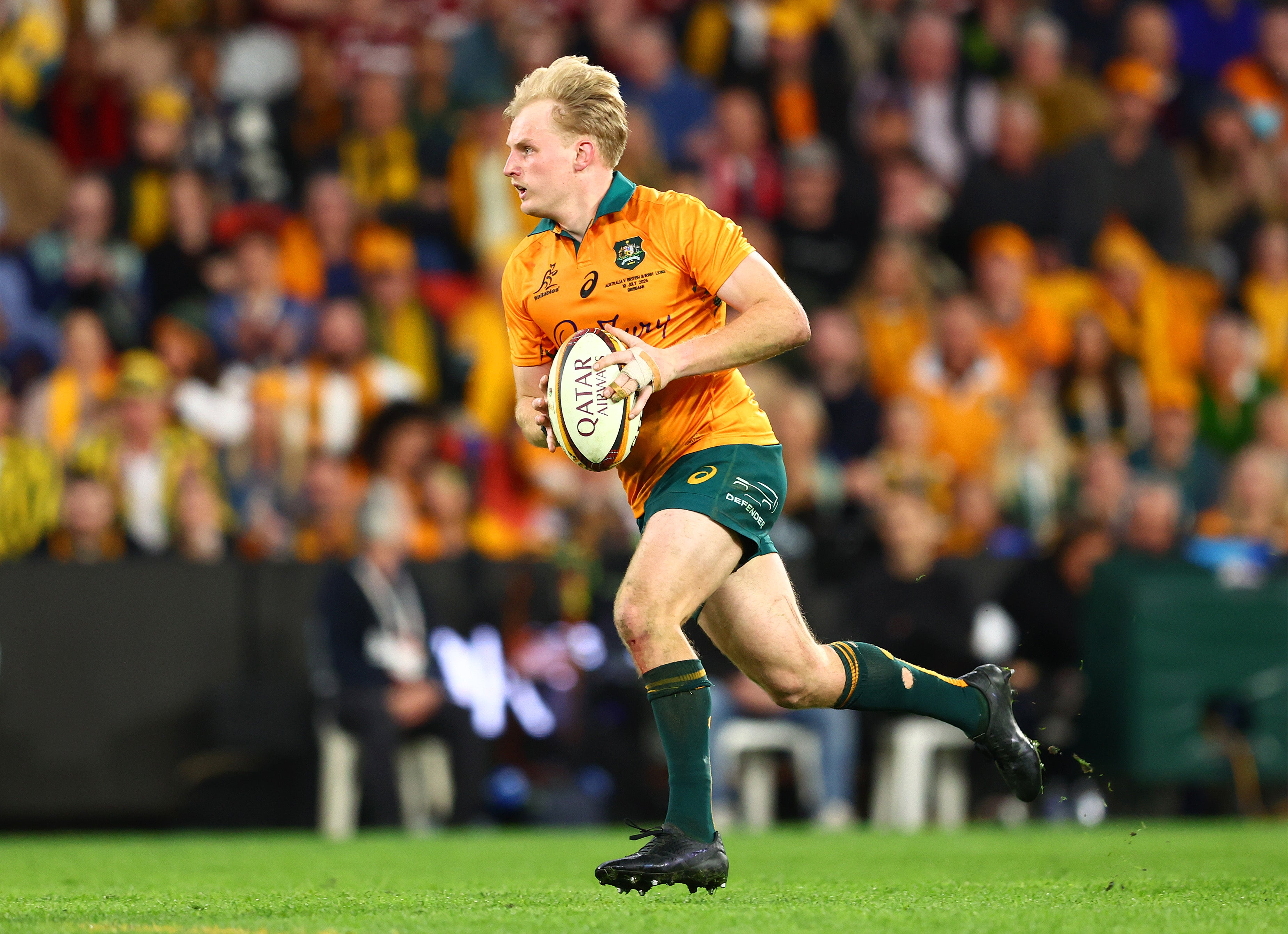 Tom Lynagh mixed good with bad in his first international start