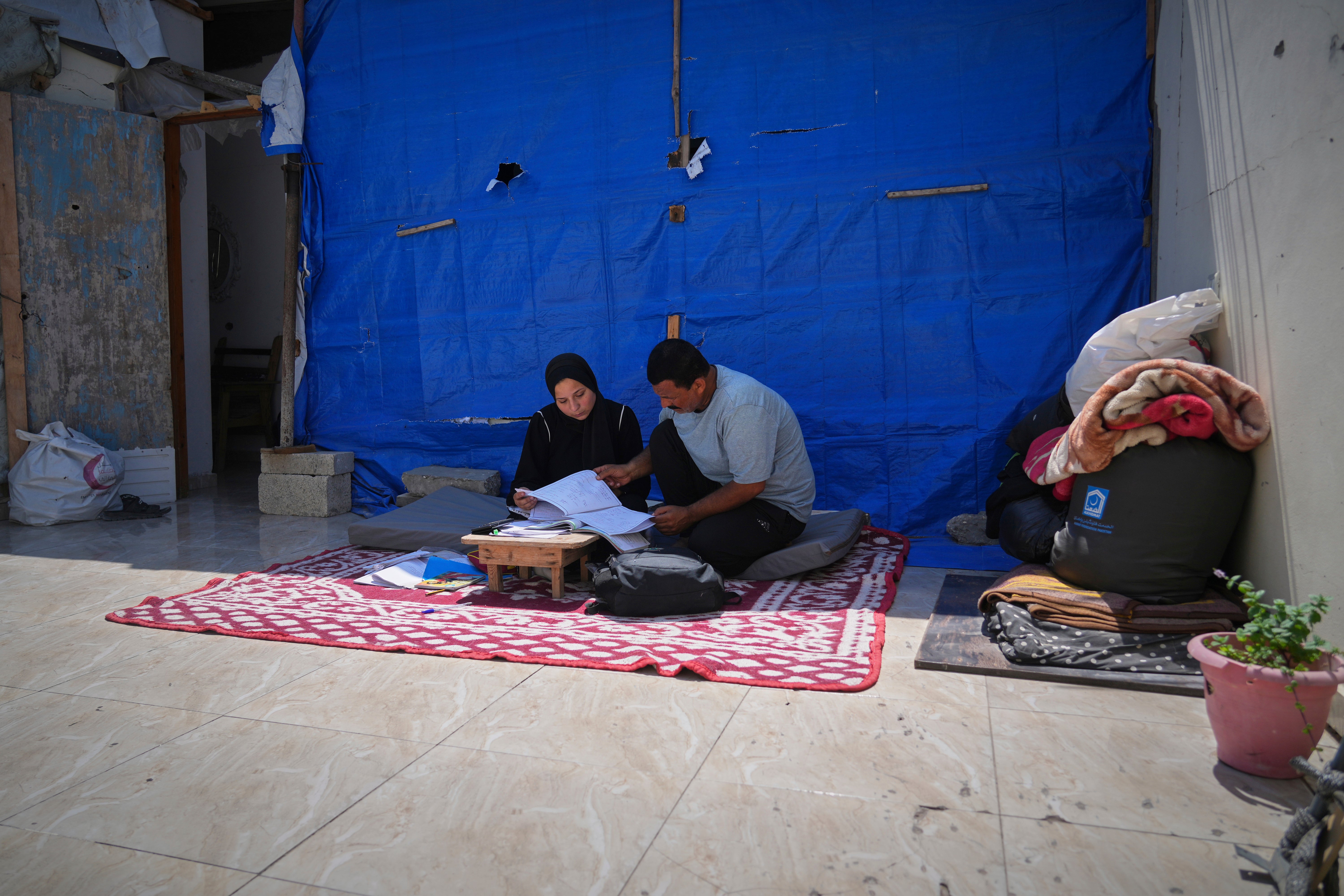 Mideast Wars Gaza Shuttered Schools