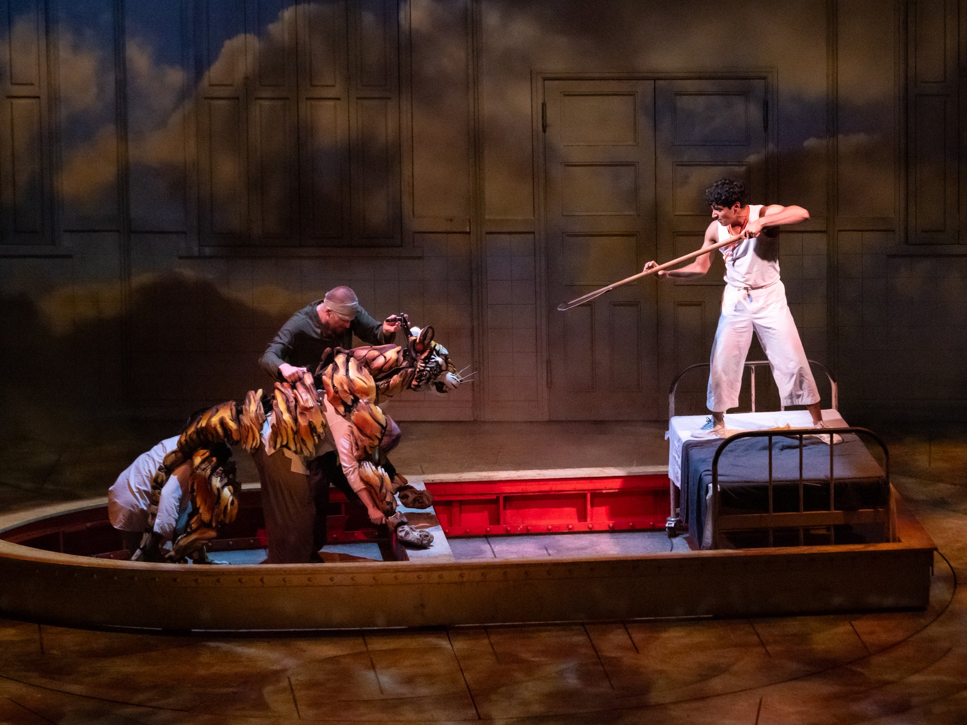 Creative lighting and stunning puppetry bring ‘Life of Pi’ alive on stage