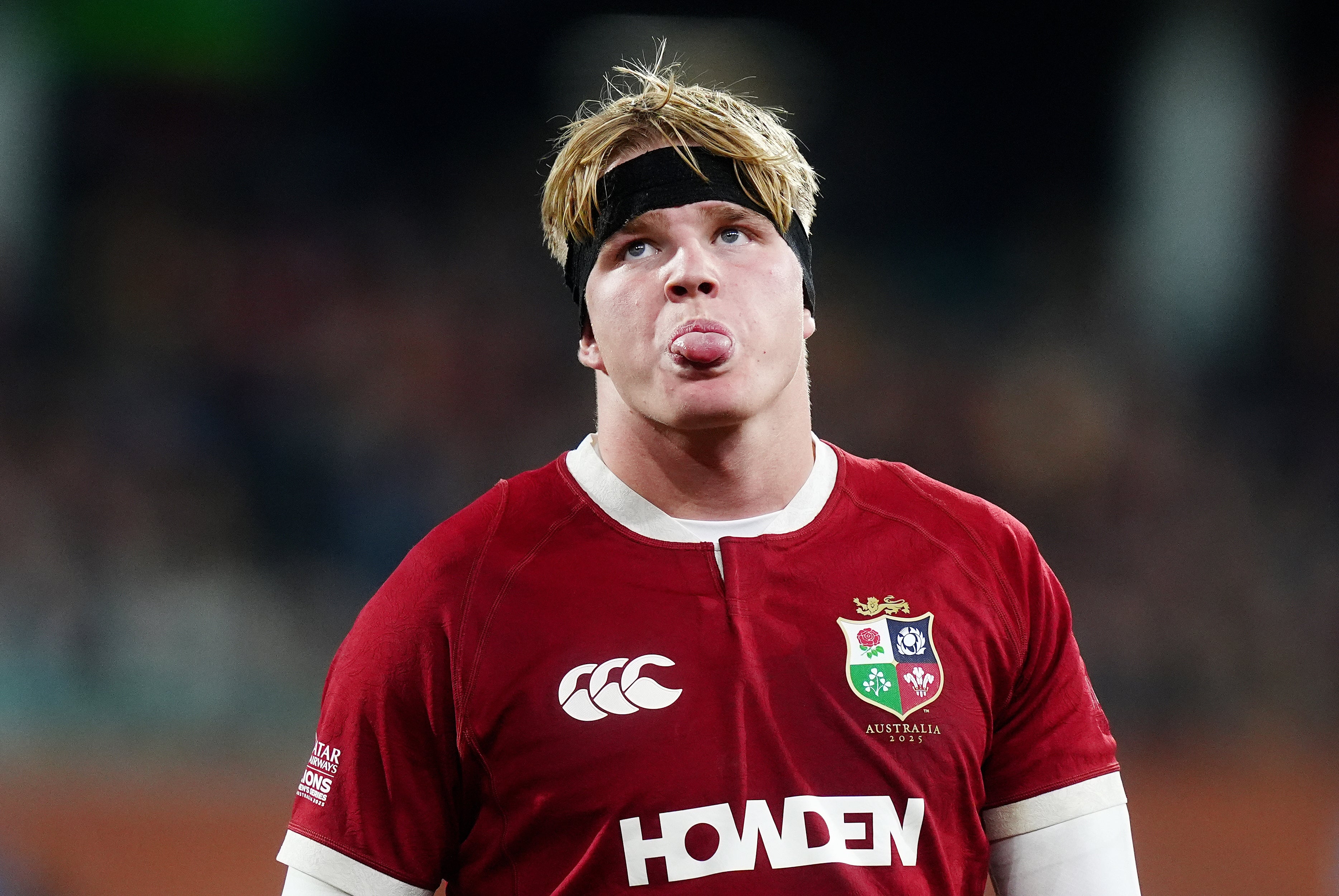 Henry Pollock rewarded with England Elite Player contract after breakout year