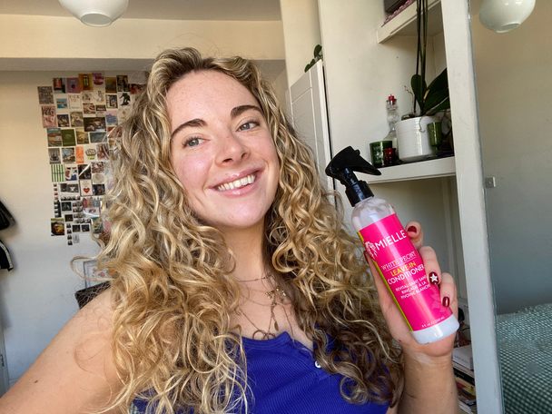 Testing Mielle white peony sulfate-free leave-in conditioner