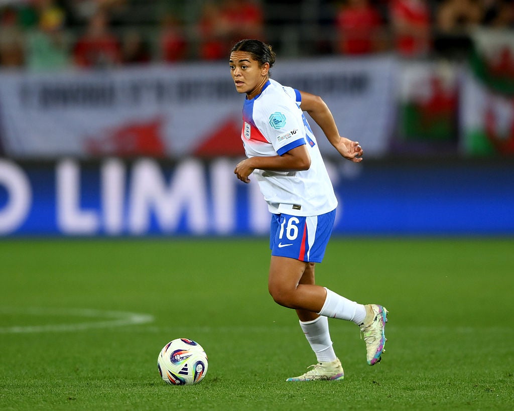 Jess Carter ‘ready to play’ in Euro 2025 semi-final after ‘disgusting’ racist abuse