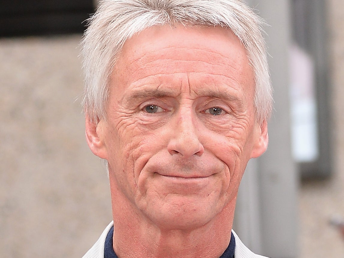 Paul Weller was attacked by big cat on way to Surrey gig
