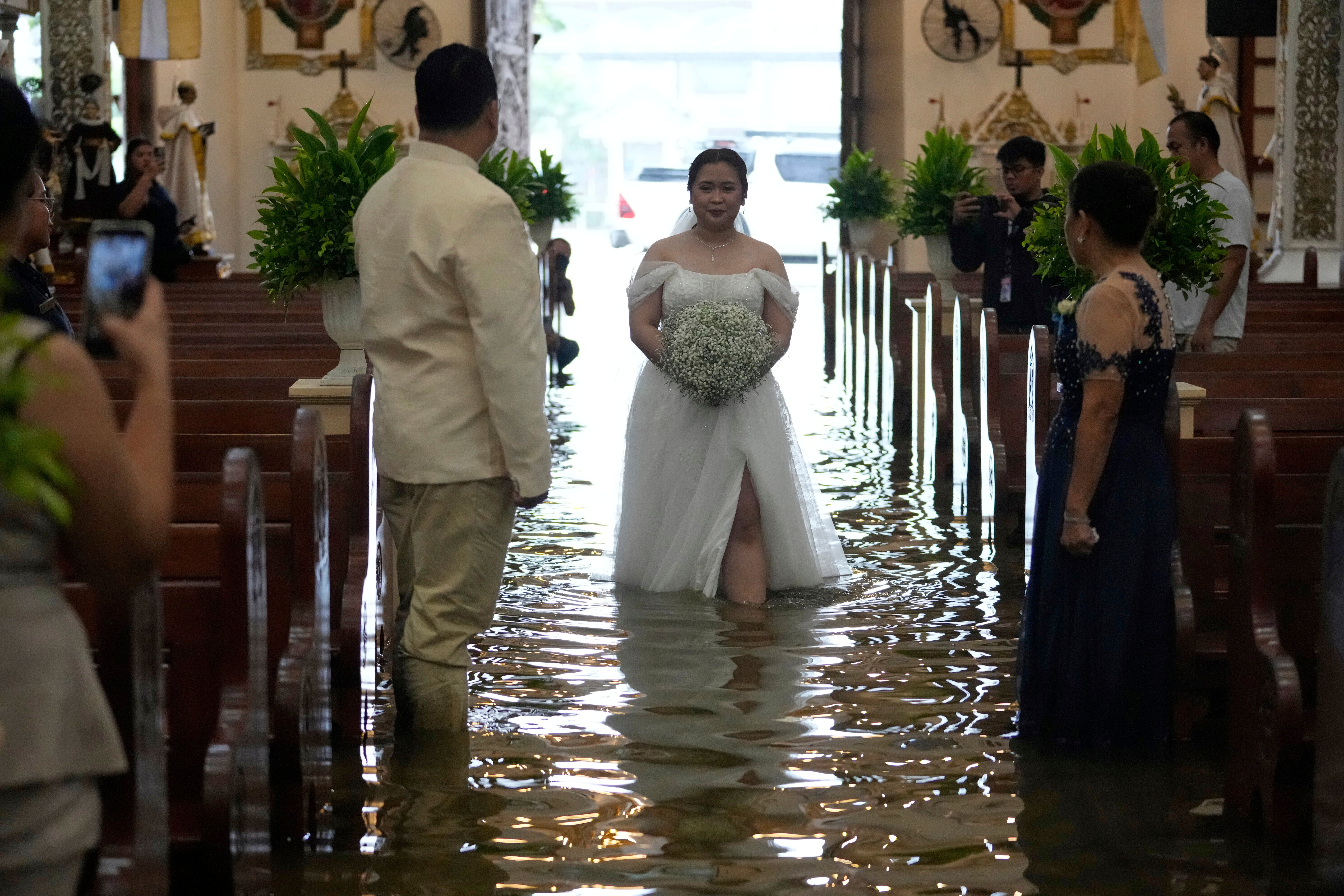 Philippines Flooded Wedding Photo Gallery