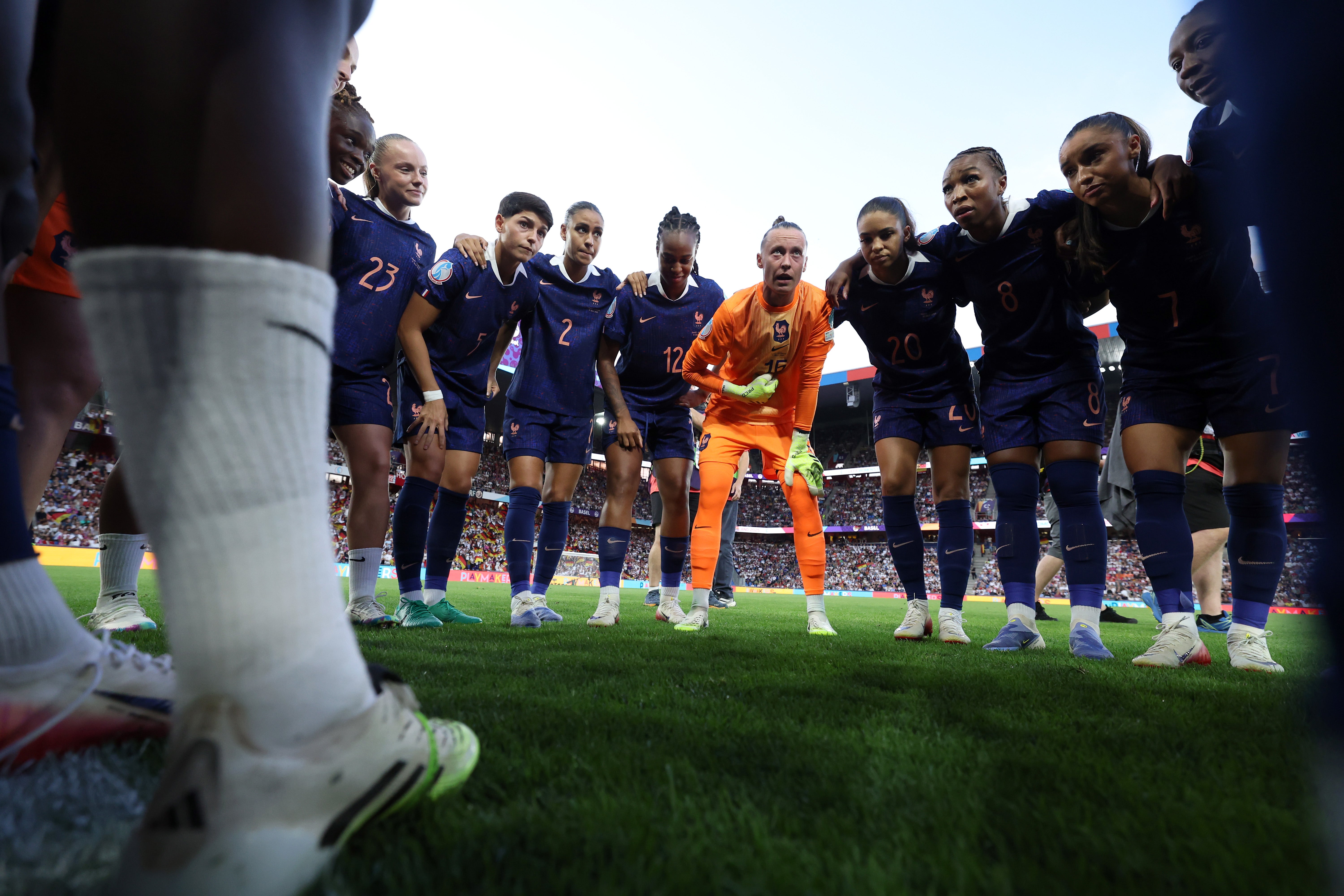 Pauline Peyraud-Magnin of France gives her side instructions during a team huddle prior to the UEFA Women's EURO 2025 Quarter-Final match