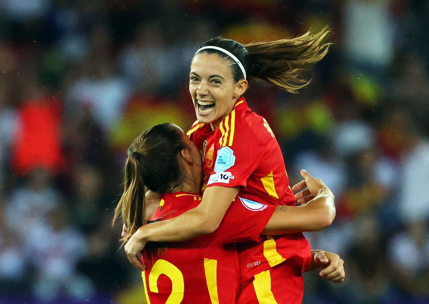 Aitana Bonmati slaví svého vítěze v semifinále Euro 2025