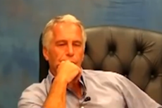 Resurfaced clip shows Epstein pleading the Fifth when asked if he was with Trump around underage girls