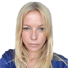 Head shot of Caroline Garland