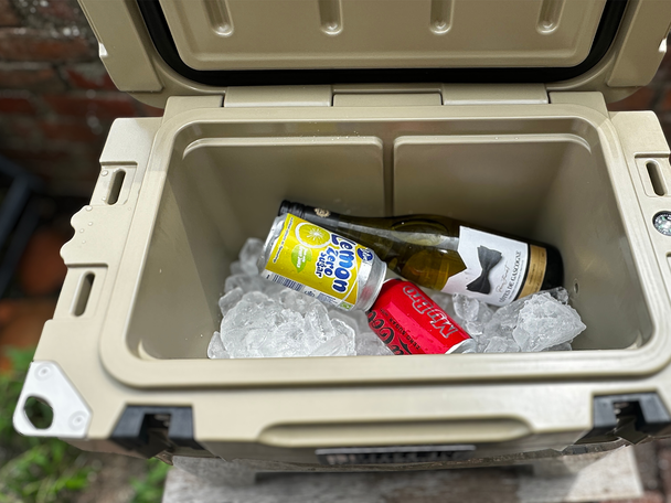 Best cool boxes IndyBest review Bunker cool box