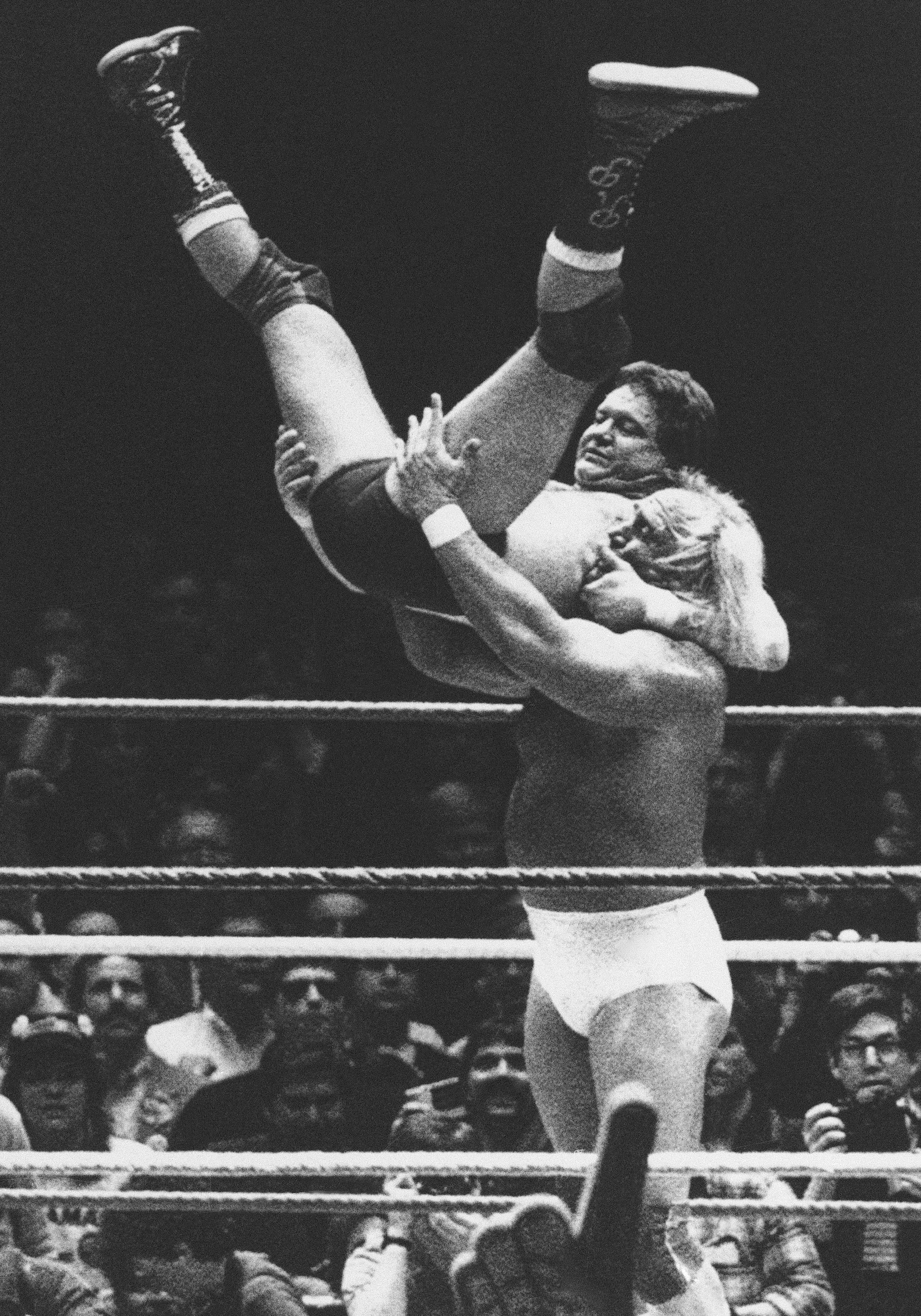 Hogan Greatest Wrestling Moments