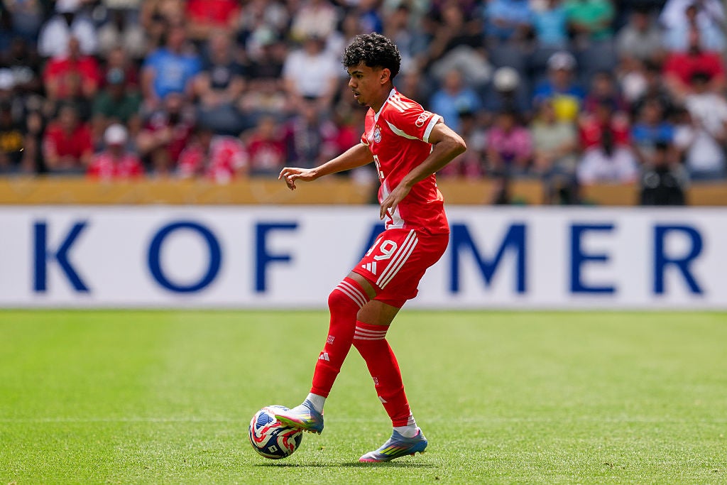 Everton make progress in bid for Bayern Munich defender as David Moyes continues squad revamp