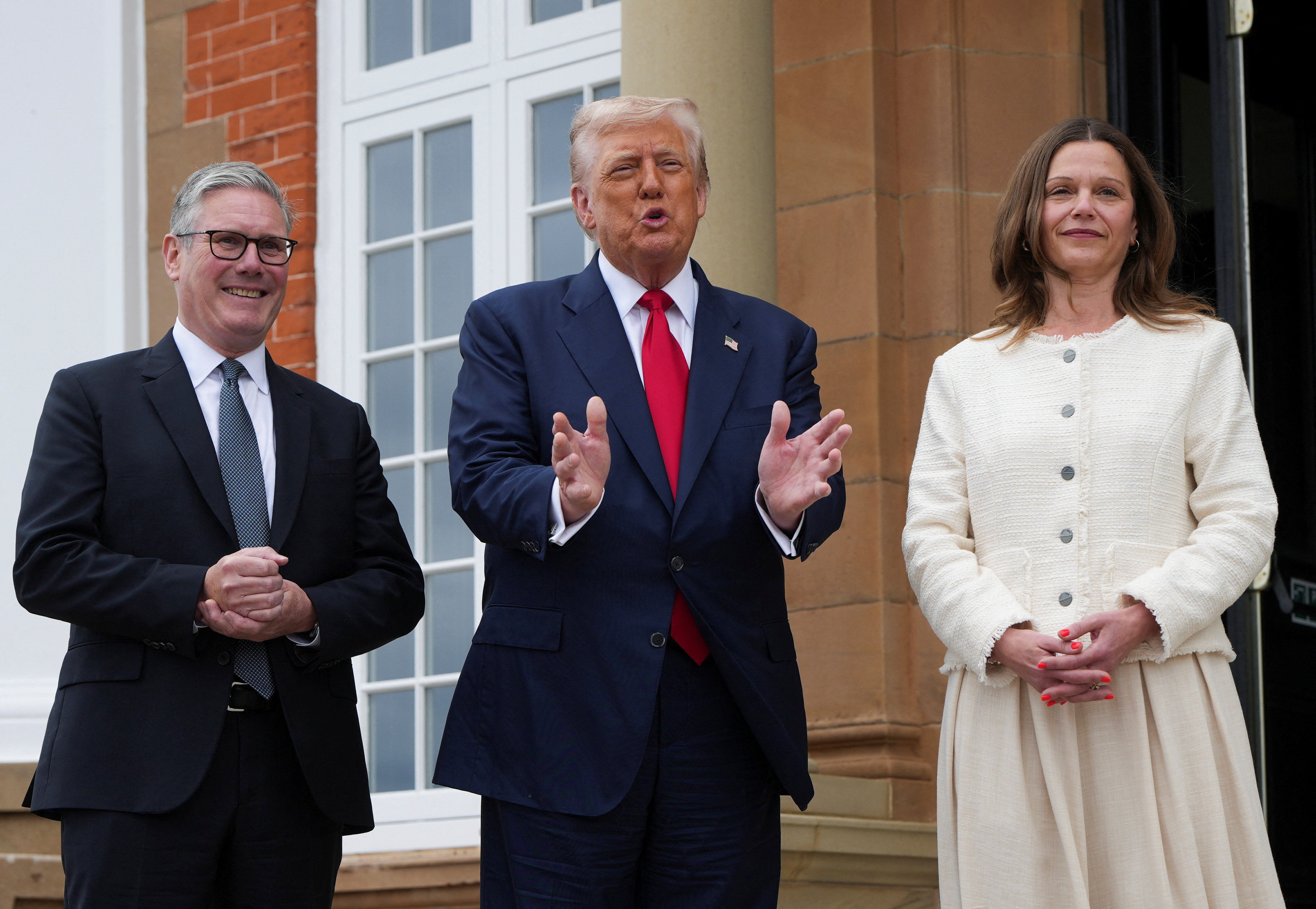 Trump met Sir Keir and his wife, Victoria, on the steps of Turnberry