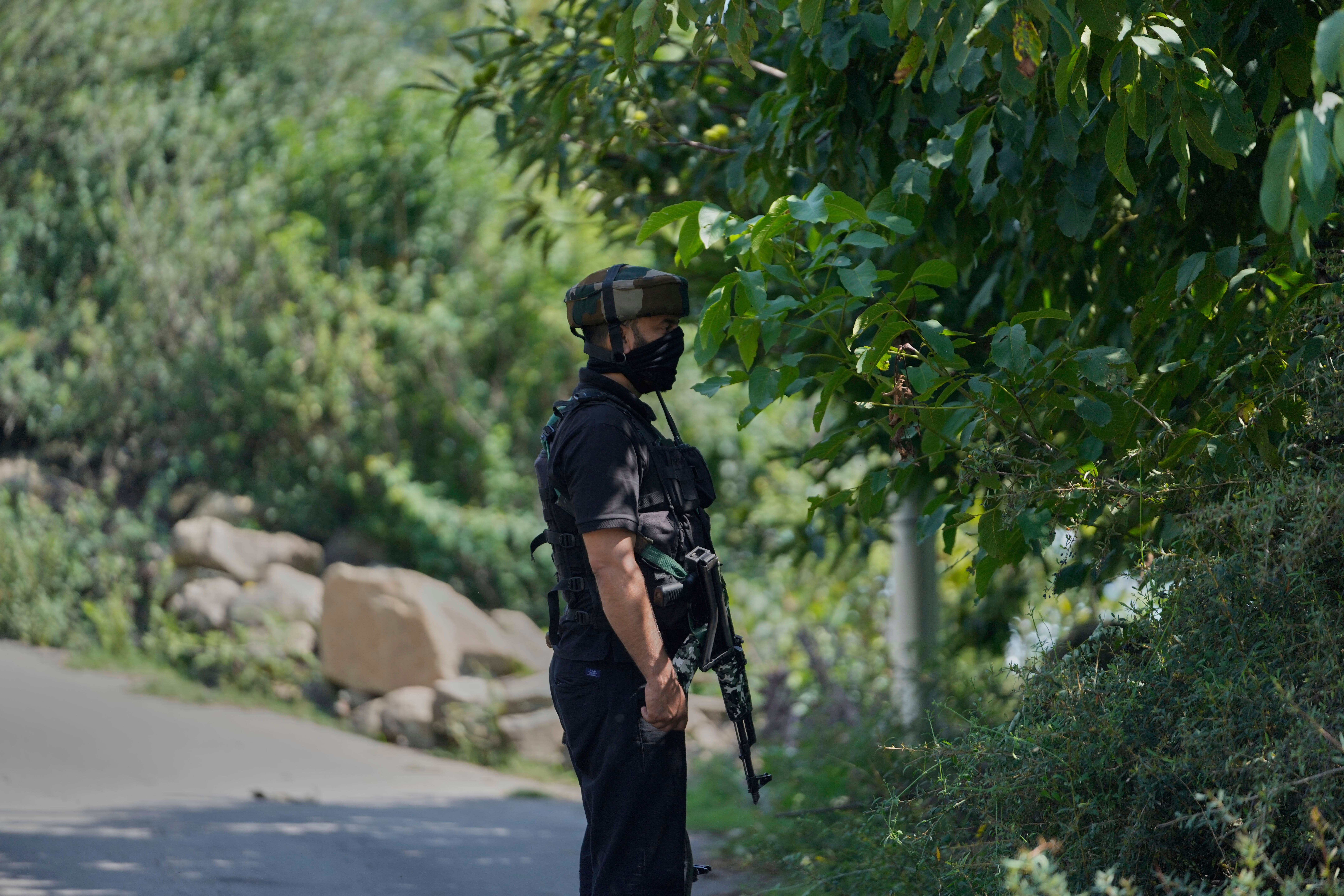 India Kashmir Gunbattle