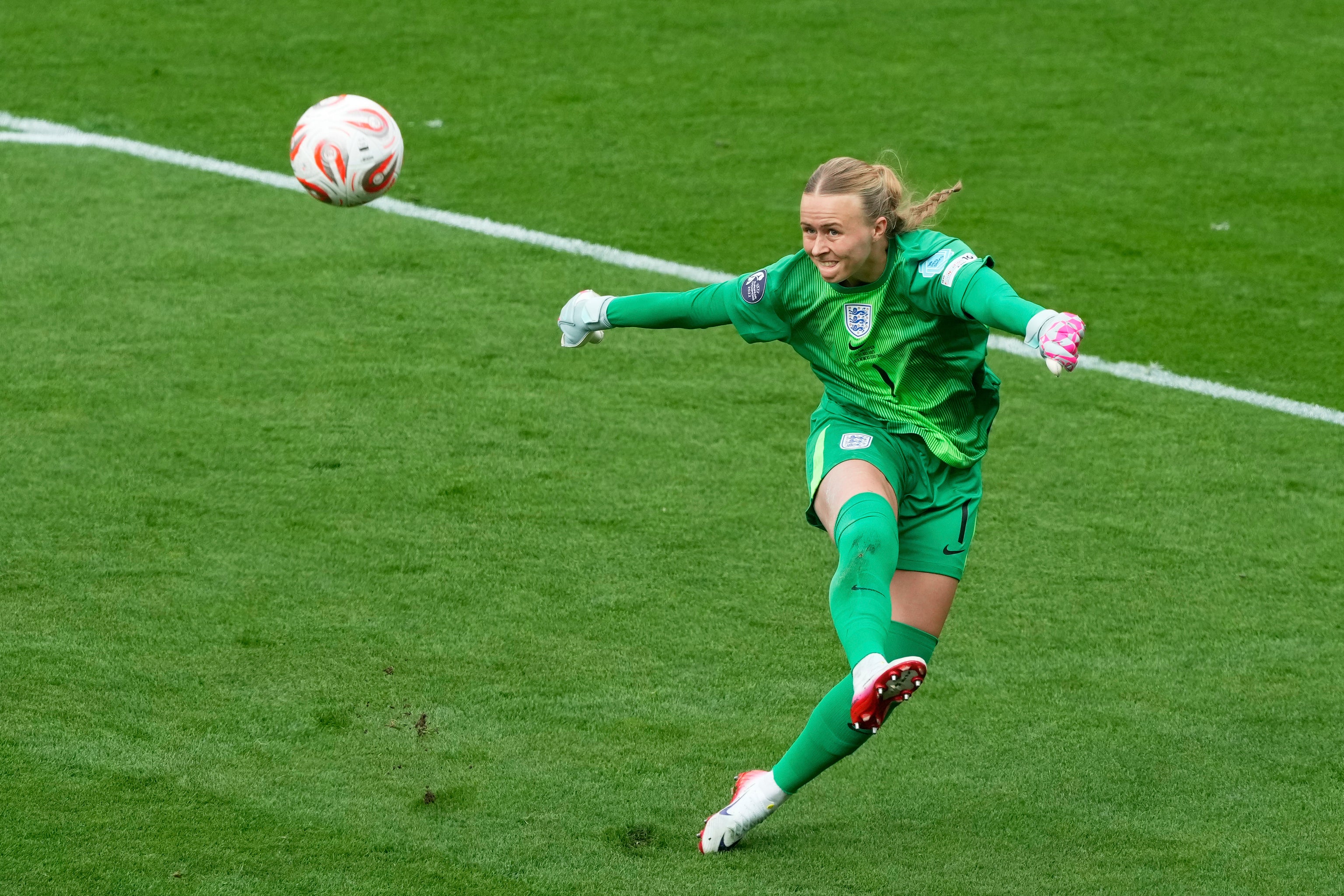 Soccer Euro 2025-Hampton