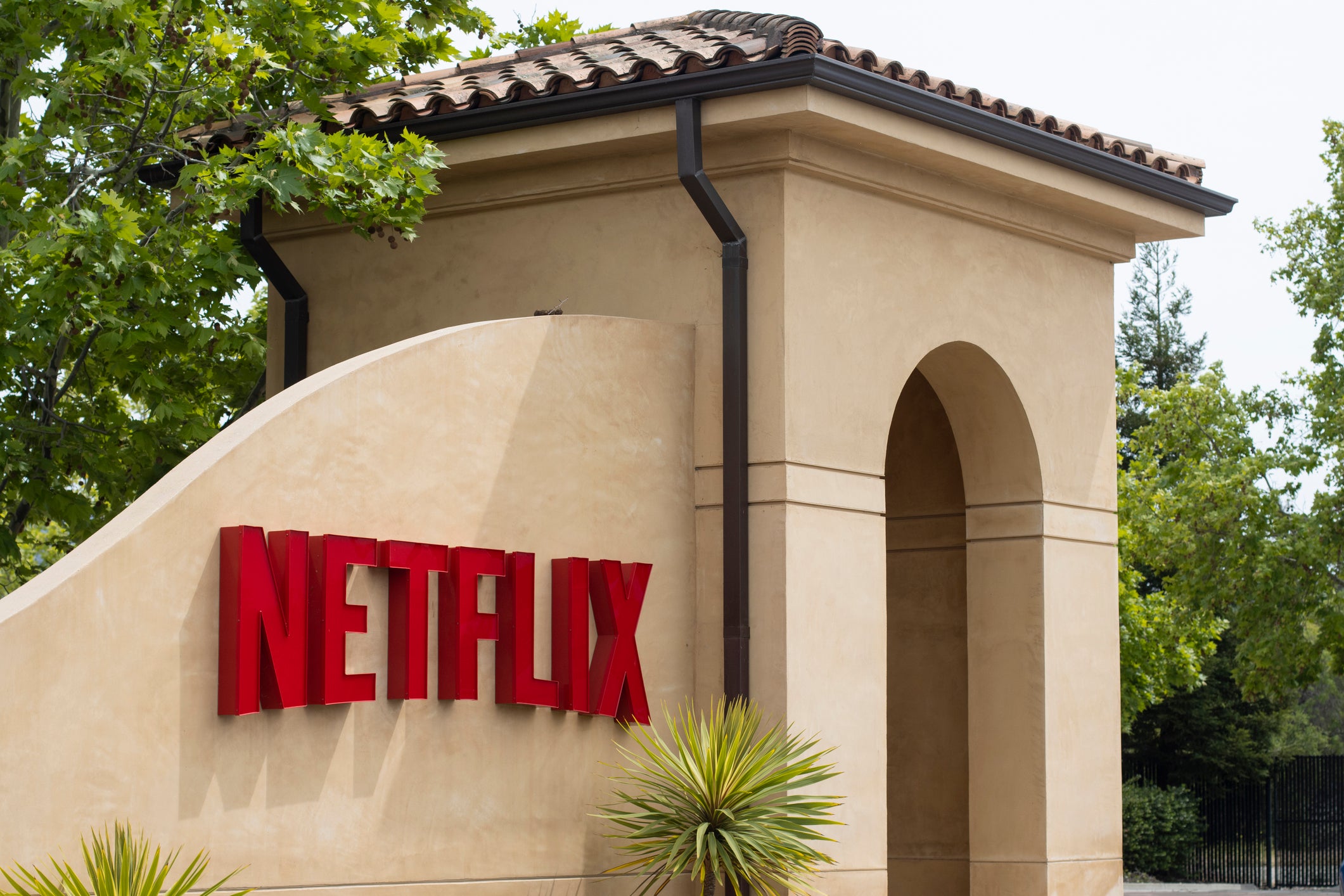 Ex-Netflix employee sues streaming giant claiming she was fired after filing discrimination complaints