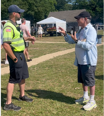 Alan Dershowitz argues with local police officer at Martha's Vineyard after a pierogi vendor refused to serve him.