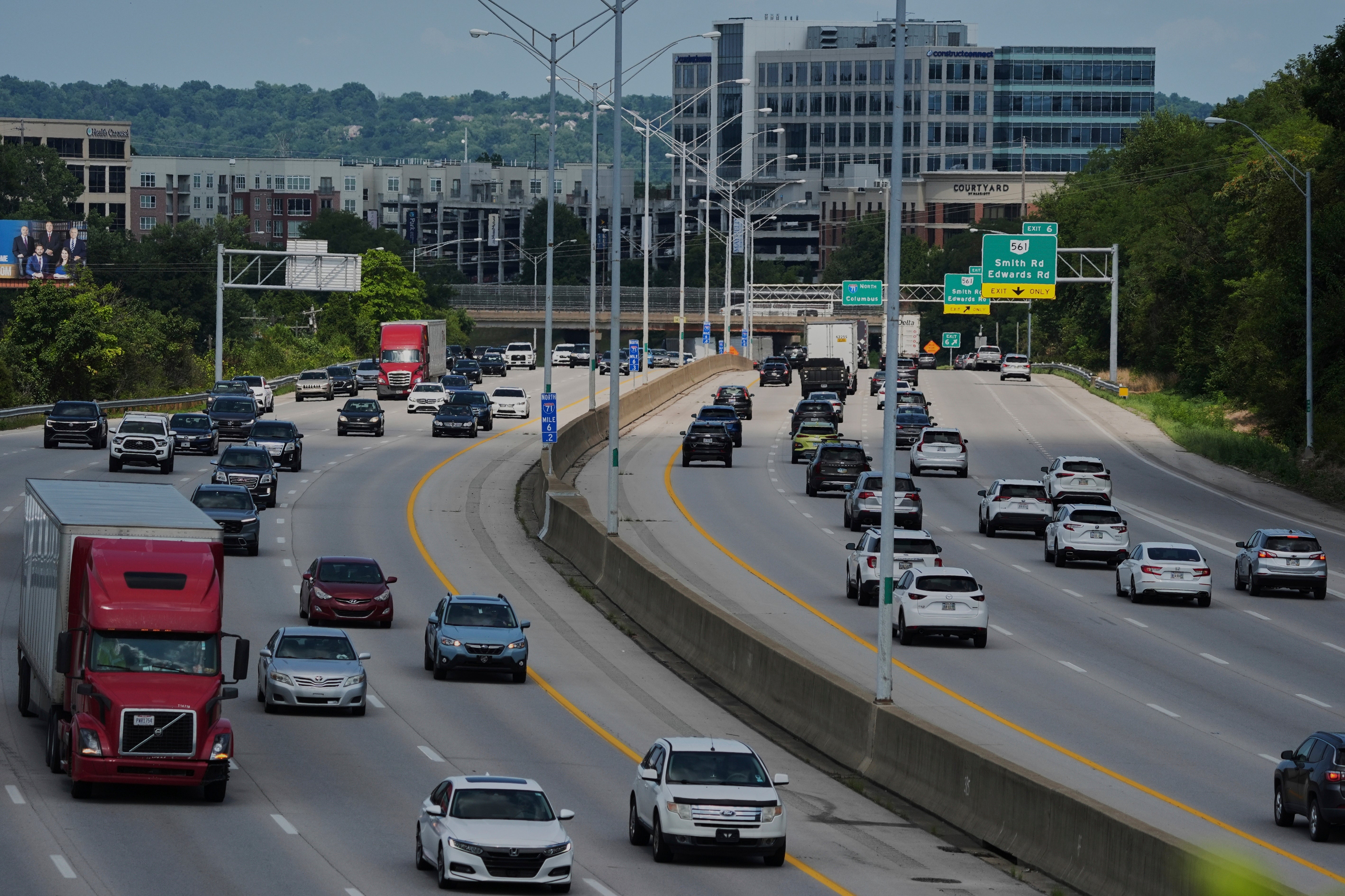 Trump Emissions Automakers