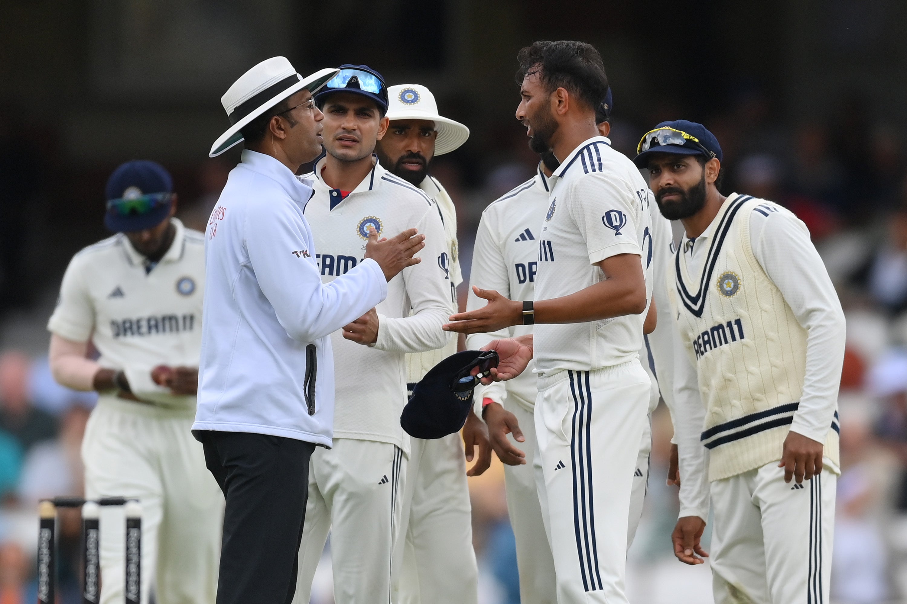 Umpire Kumar Dharmasena was forced to step in