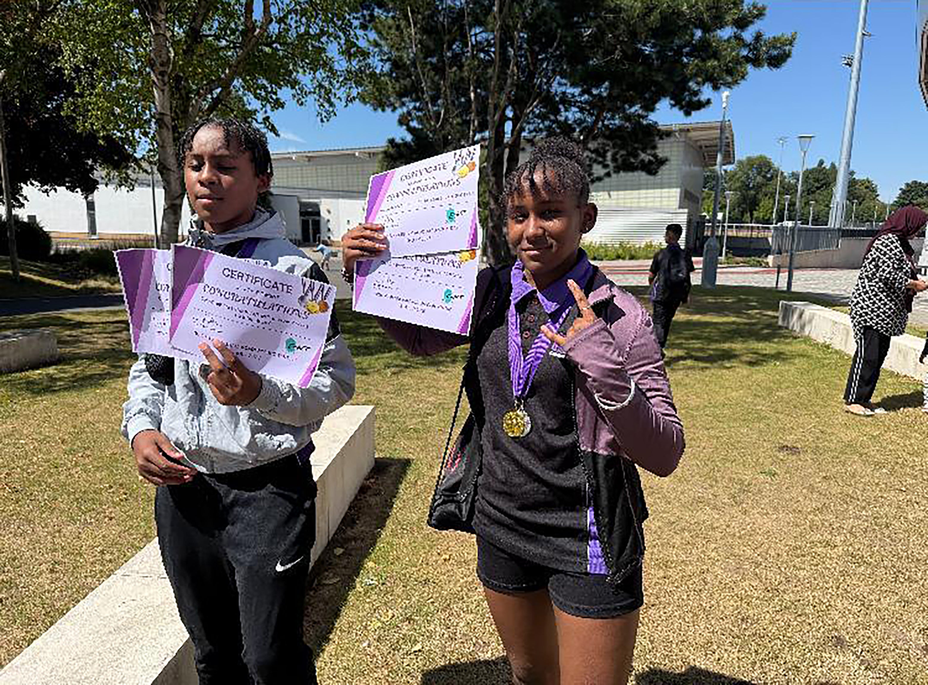 Ameiya (right) and Ricardo Junior Del-Brocco