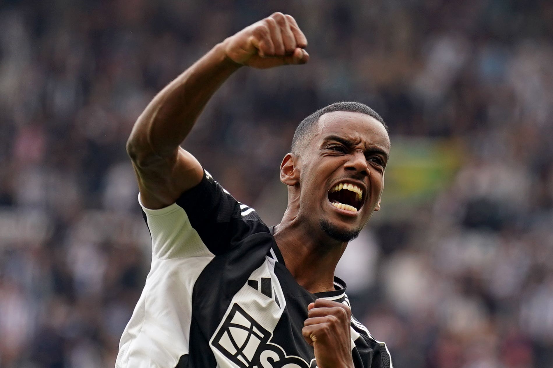 Newcastle odmítl nabídku na ISAK z Liverpoolu (Owen Humphreys/PA)