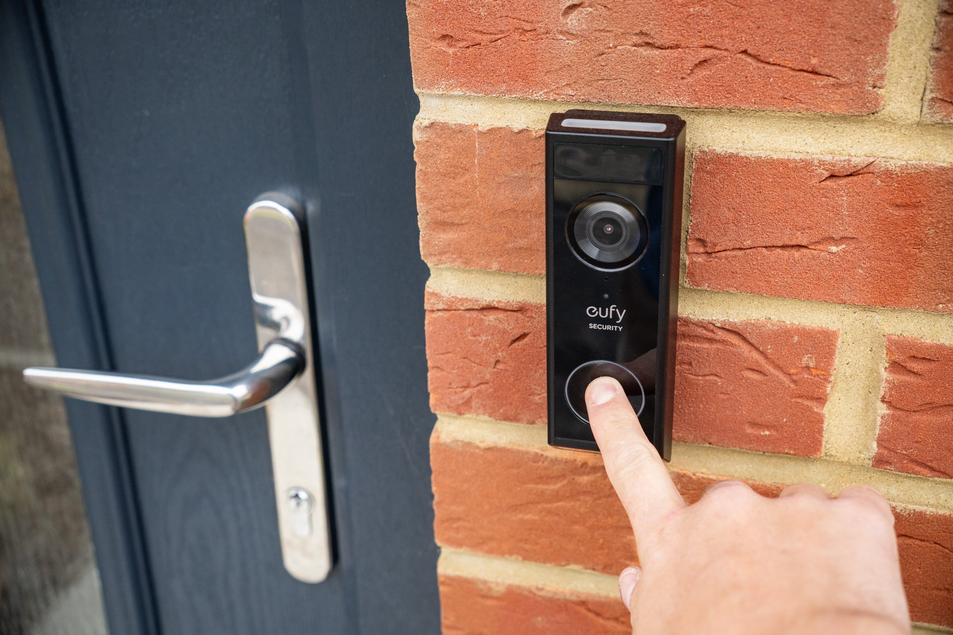 The Eufy S340 is powered by a battery or the existing doorbell wiring