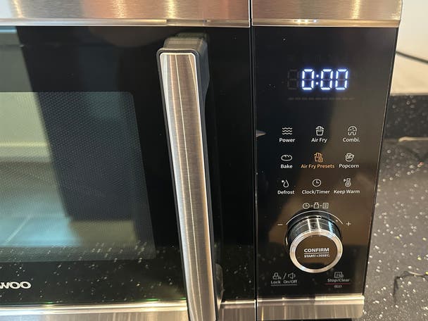 Daewoo five-in-one air fryer and microwave