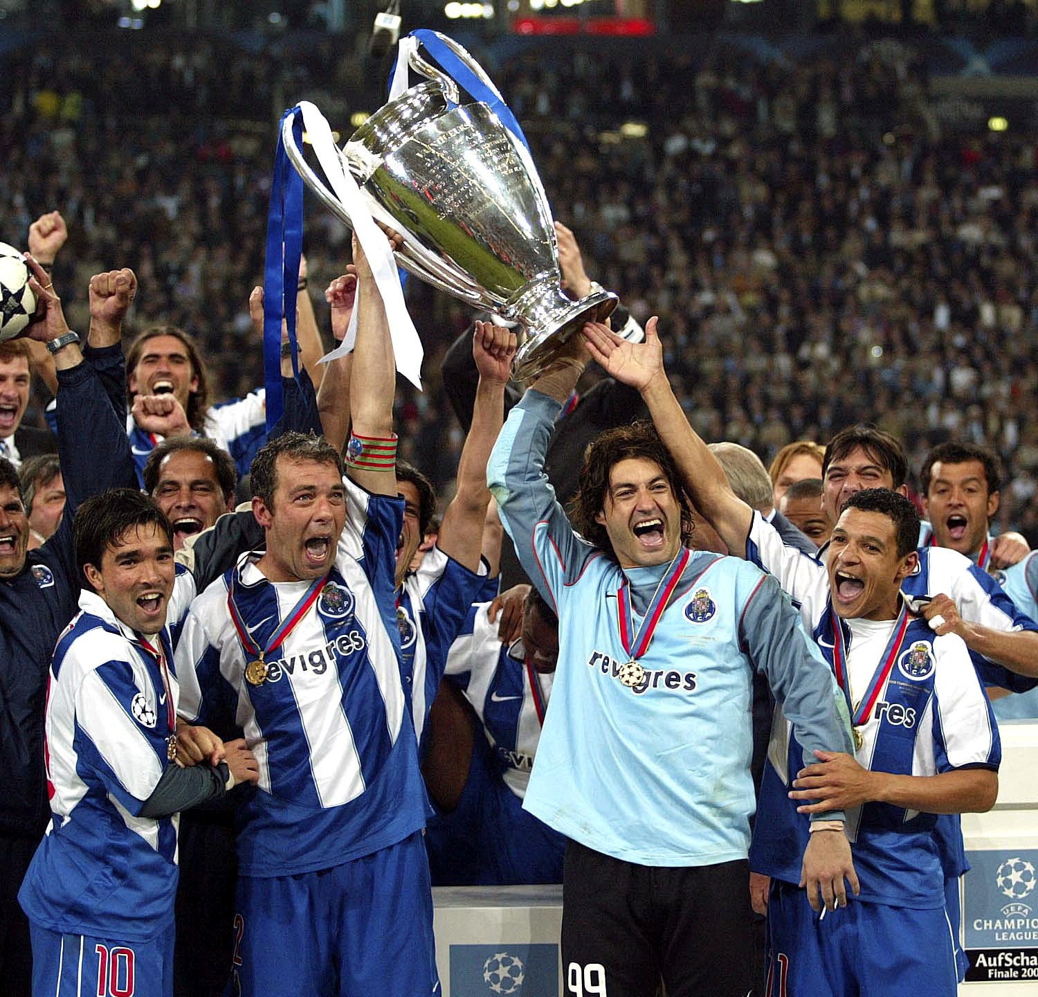 Costa led Porto to Champions League glory in 2004