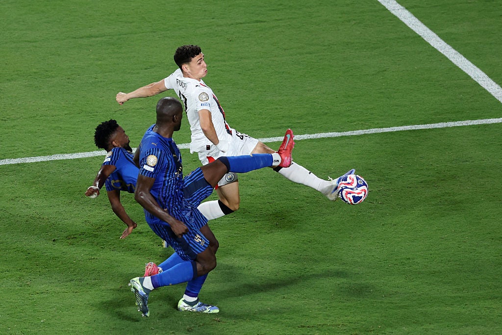 Angličan dosáhl století, když město prohrálo s Al Hilalem v kole 16