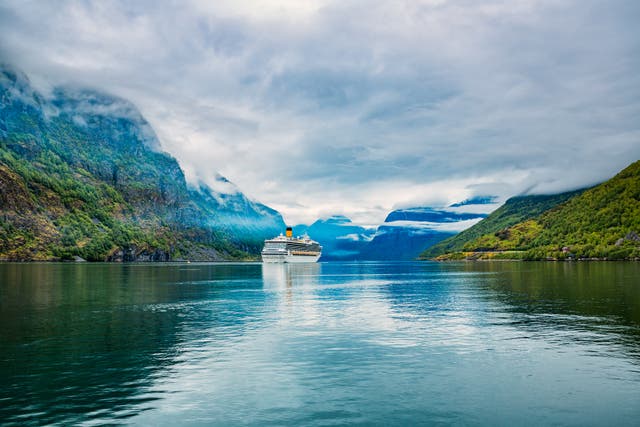 <p>A cruise is a great way to discover the scenery of Scandinavia</p>