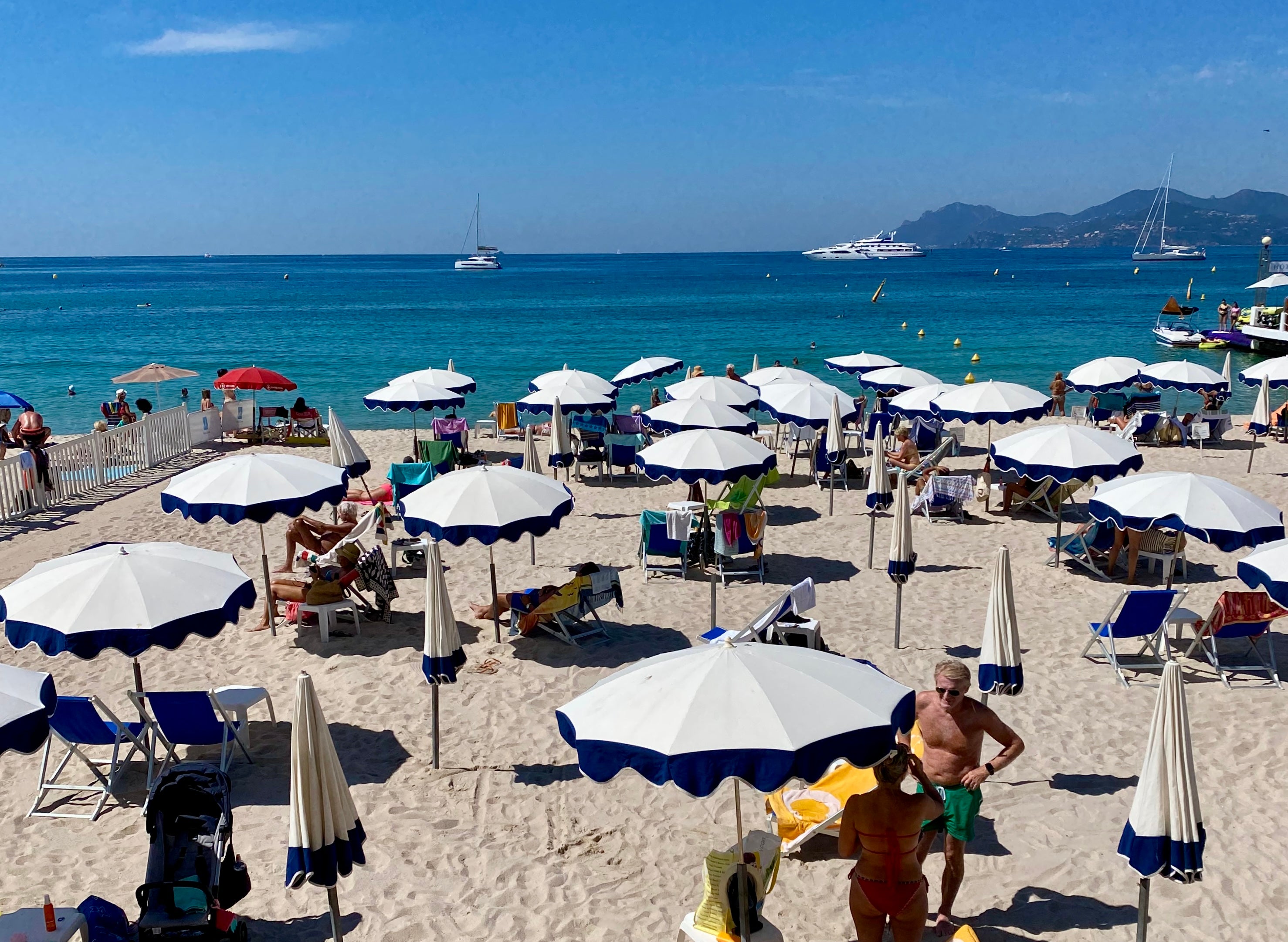 Natural beauty, artificial intelligence? A beach in Cannes, southern France