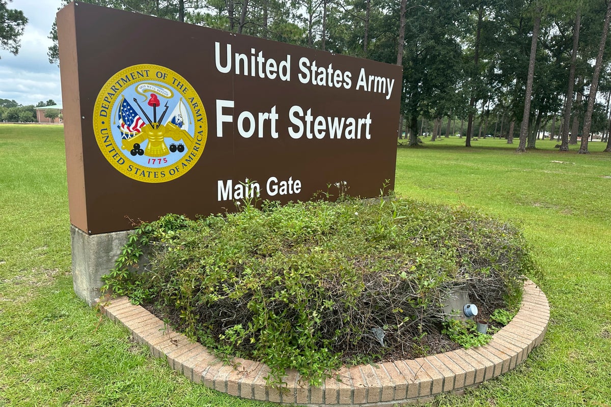 Quorelius Radford, Asker Gürcistan’daki Fort Stewart’ın ordusunun tabanında kitlesel bir ateşle suçlandı
