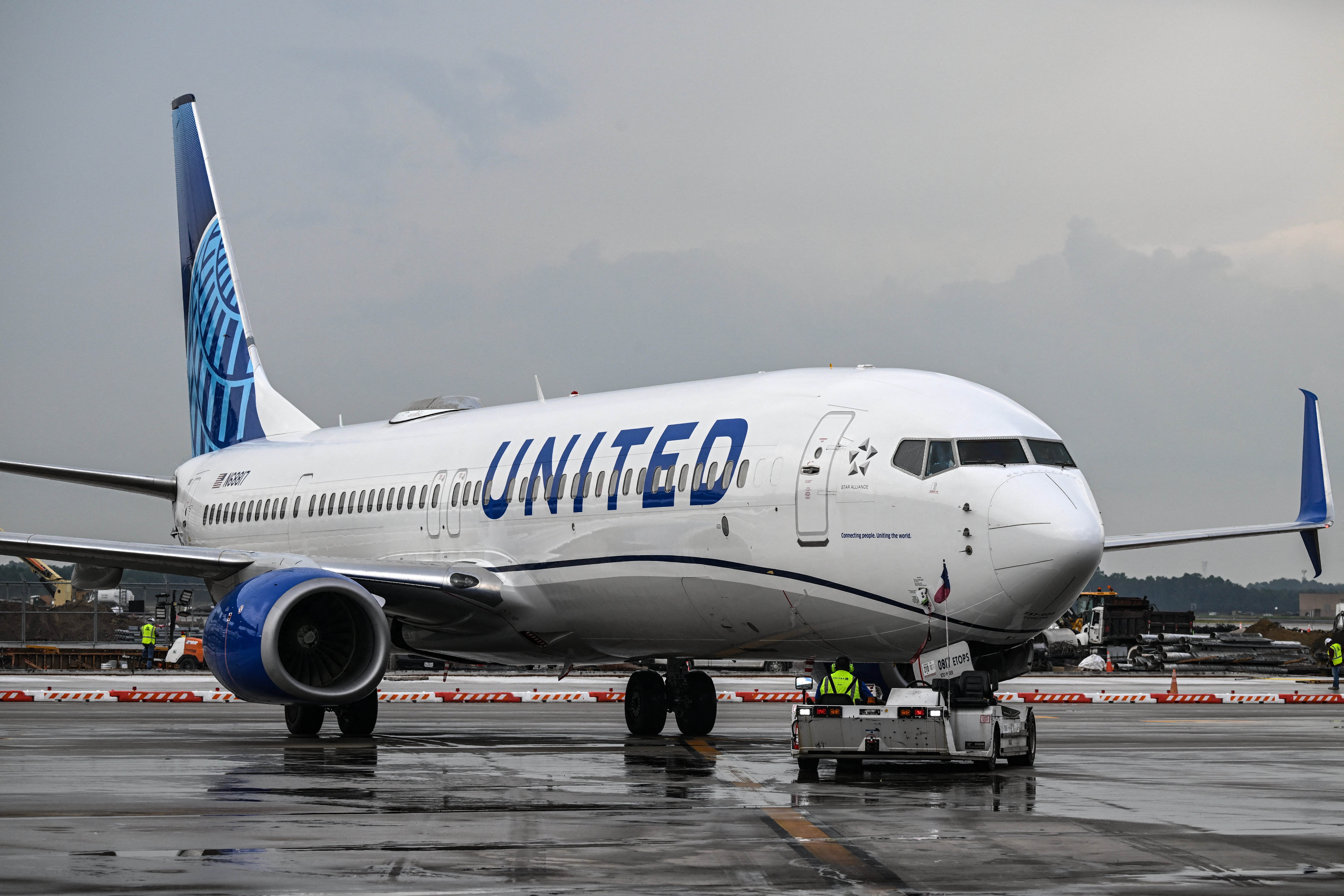 The tech issue impacted United flights in regional hubs across the country, including Chicago, Denver, Newark, Houston, and San Francisco. Other airlines are not affected.