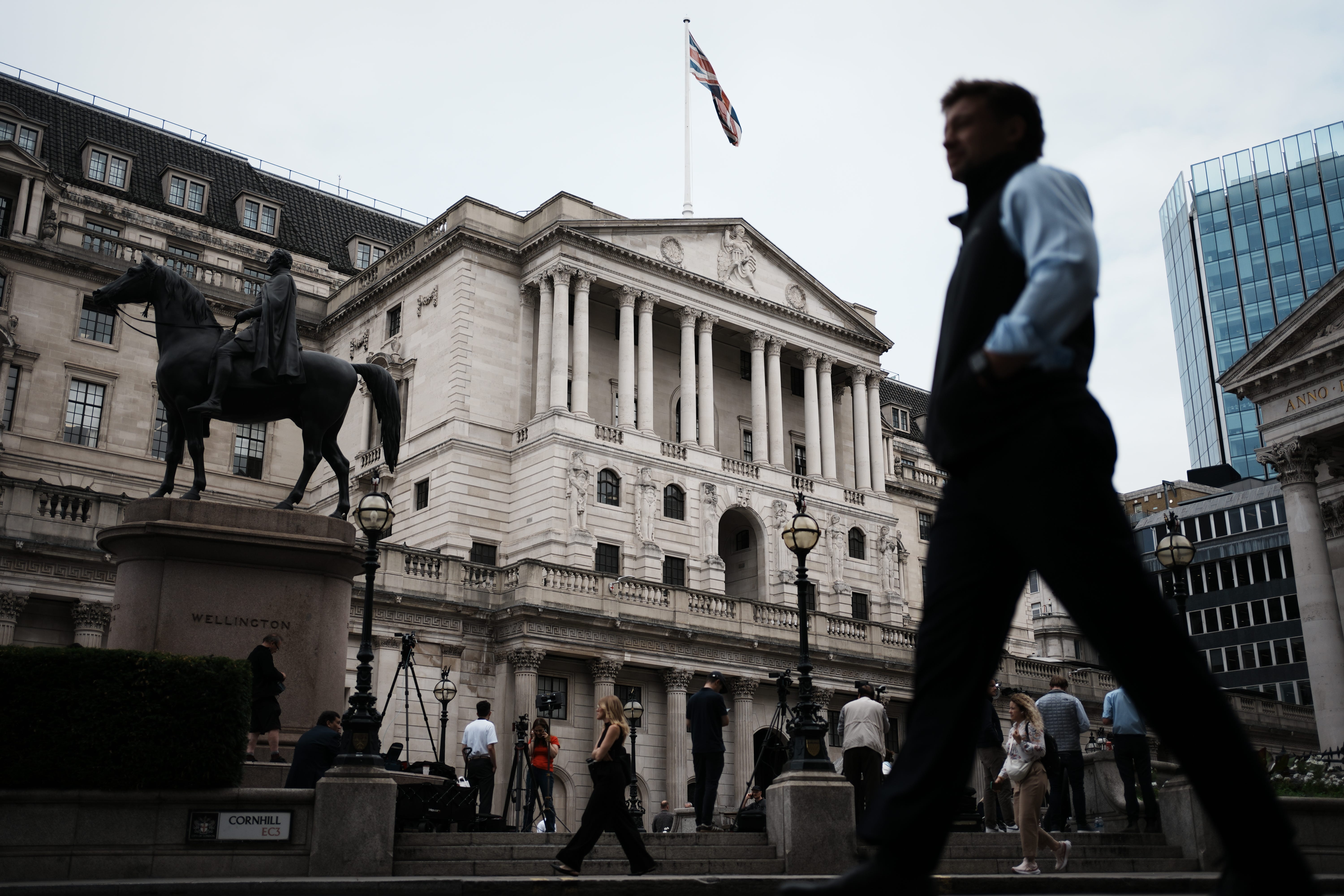 The Bank of England has cut interest rates to 4% (Jordan Pettitt/PA)