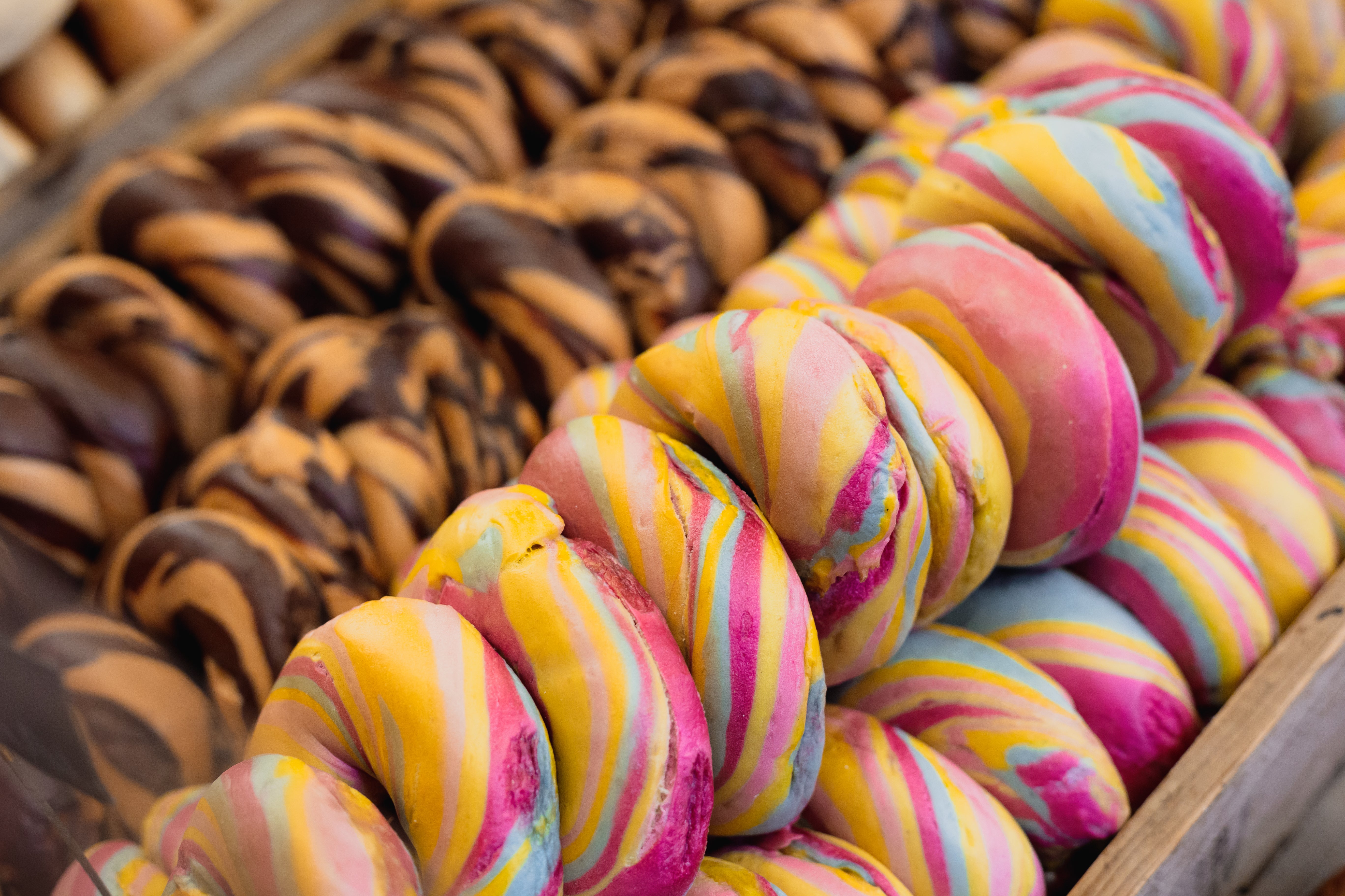 Back in the 2010s, bakeries and restaurants launched social media-friendly foods, like the rainbow bagel