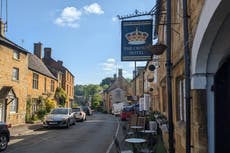 I travelled by local bus from London to the Cotswolds and discovered the joy of slow travel